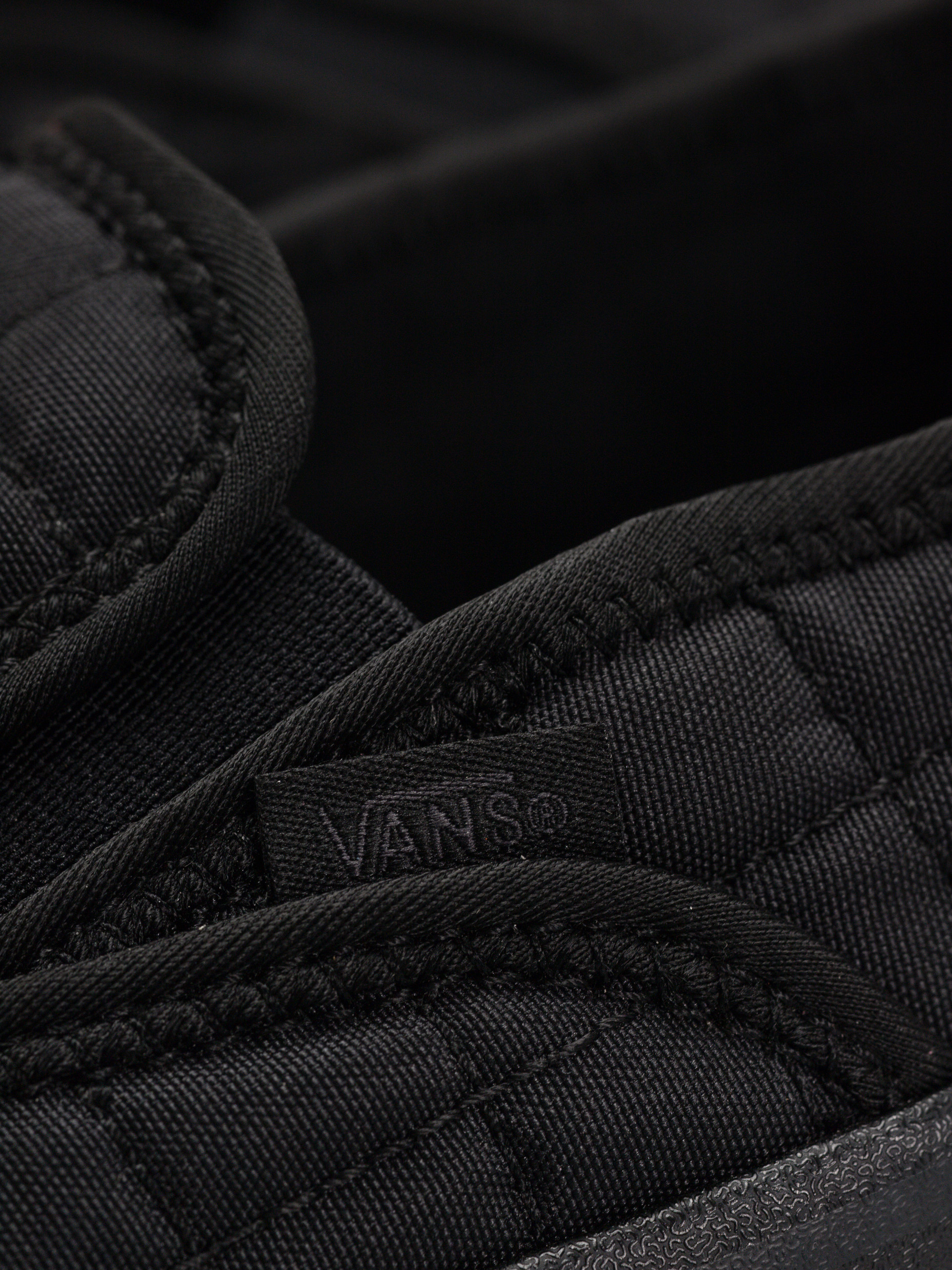 Buty Vans Mte Slip Er 2 (black)