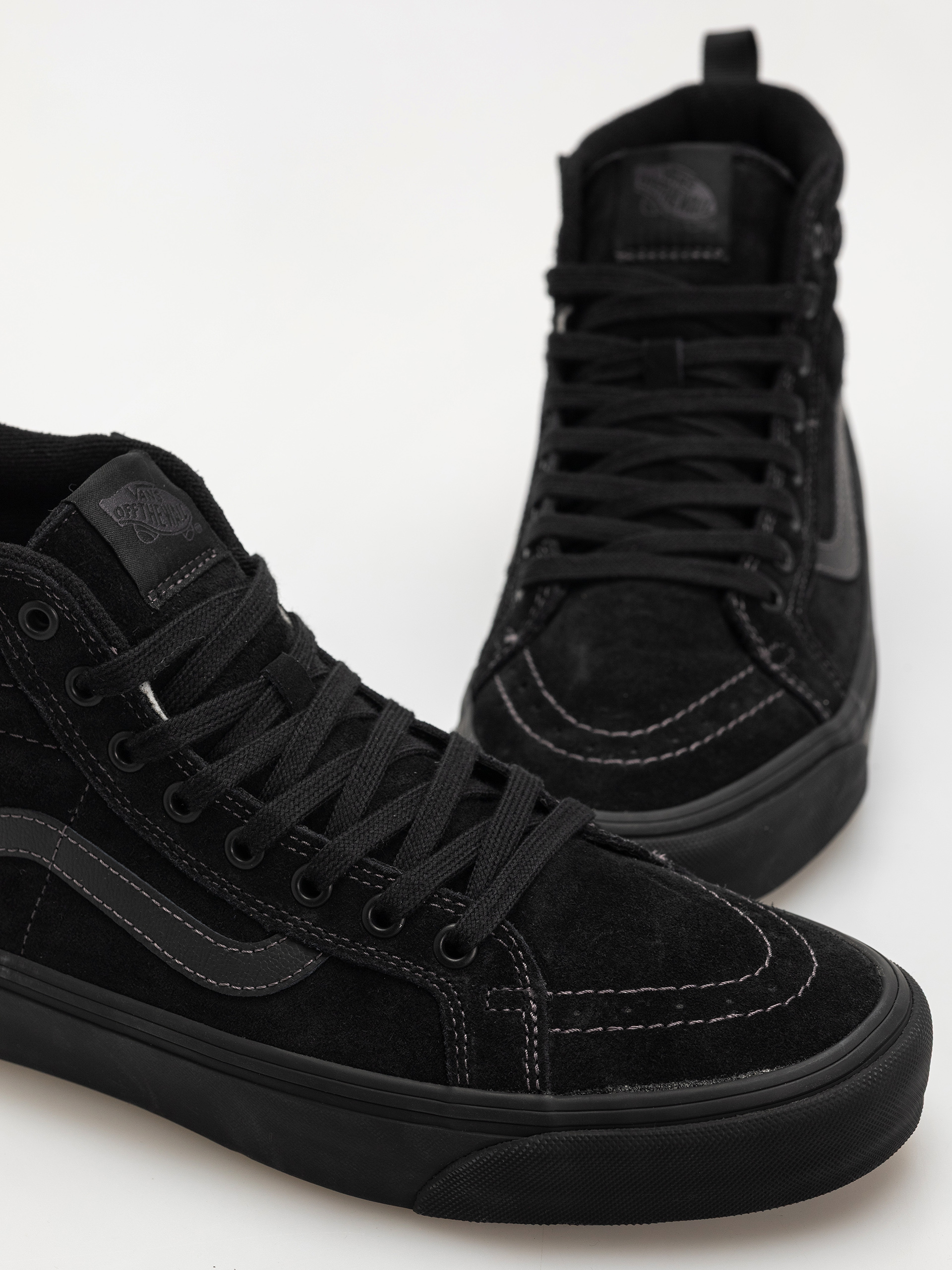 Buty Vans Mte Sk8 Hi Insulated (black/black)