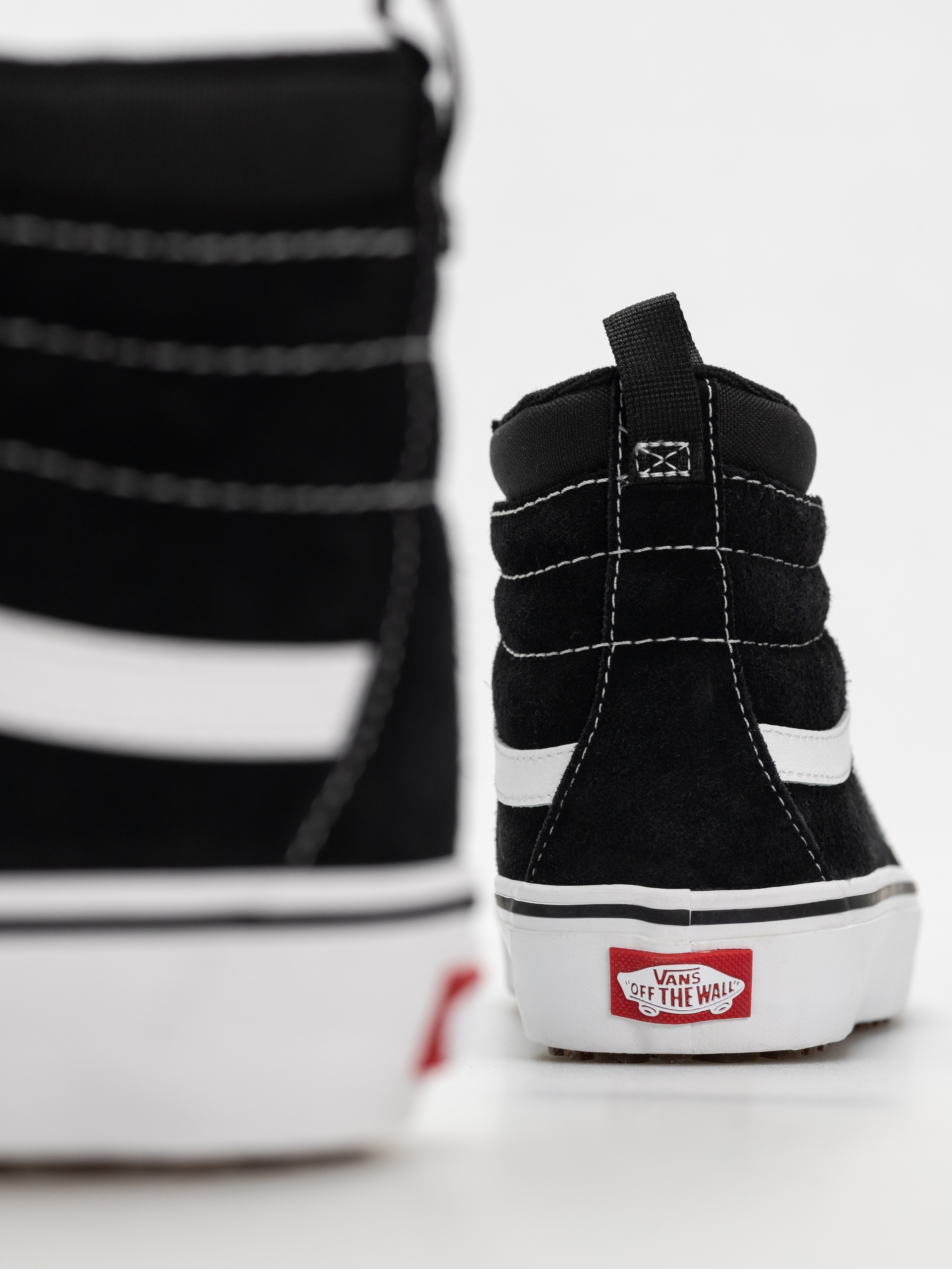 Buty Vans Mte Sk8 Hi Insulated (black/white)