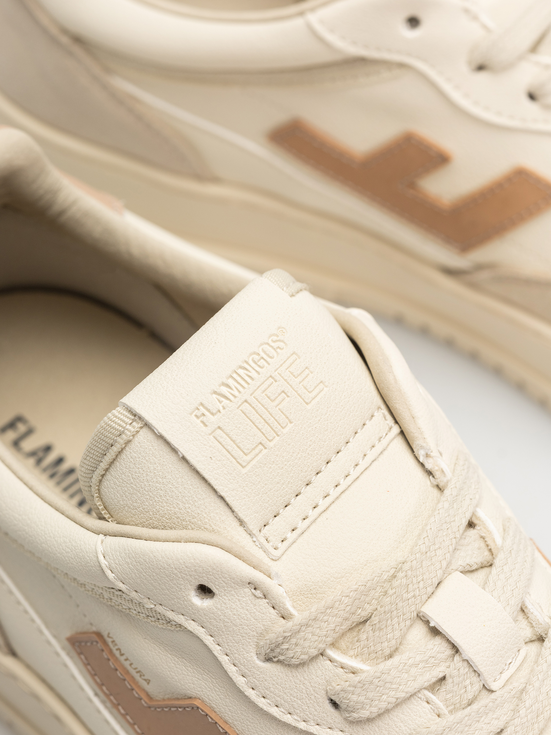 Buty Flamingos Life Ventura (brush cream)