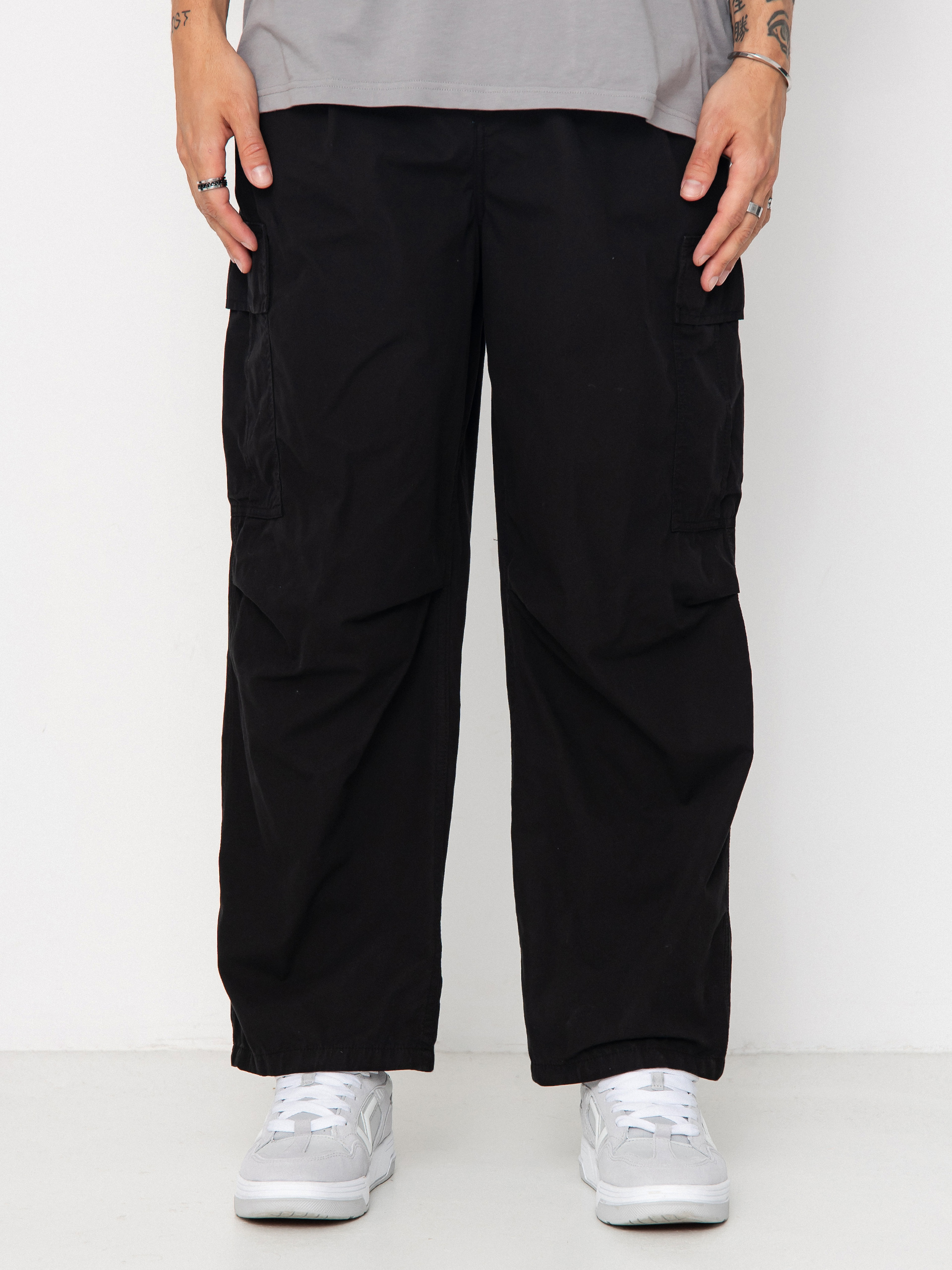 Spodnie Carhartt WIP Cole Cargo (black/garment dyed)