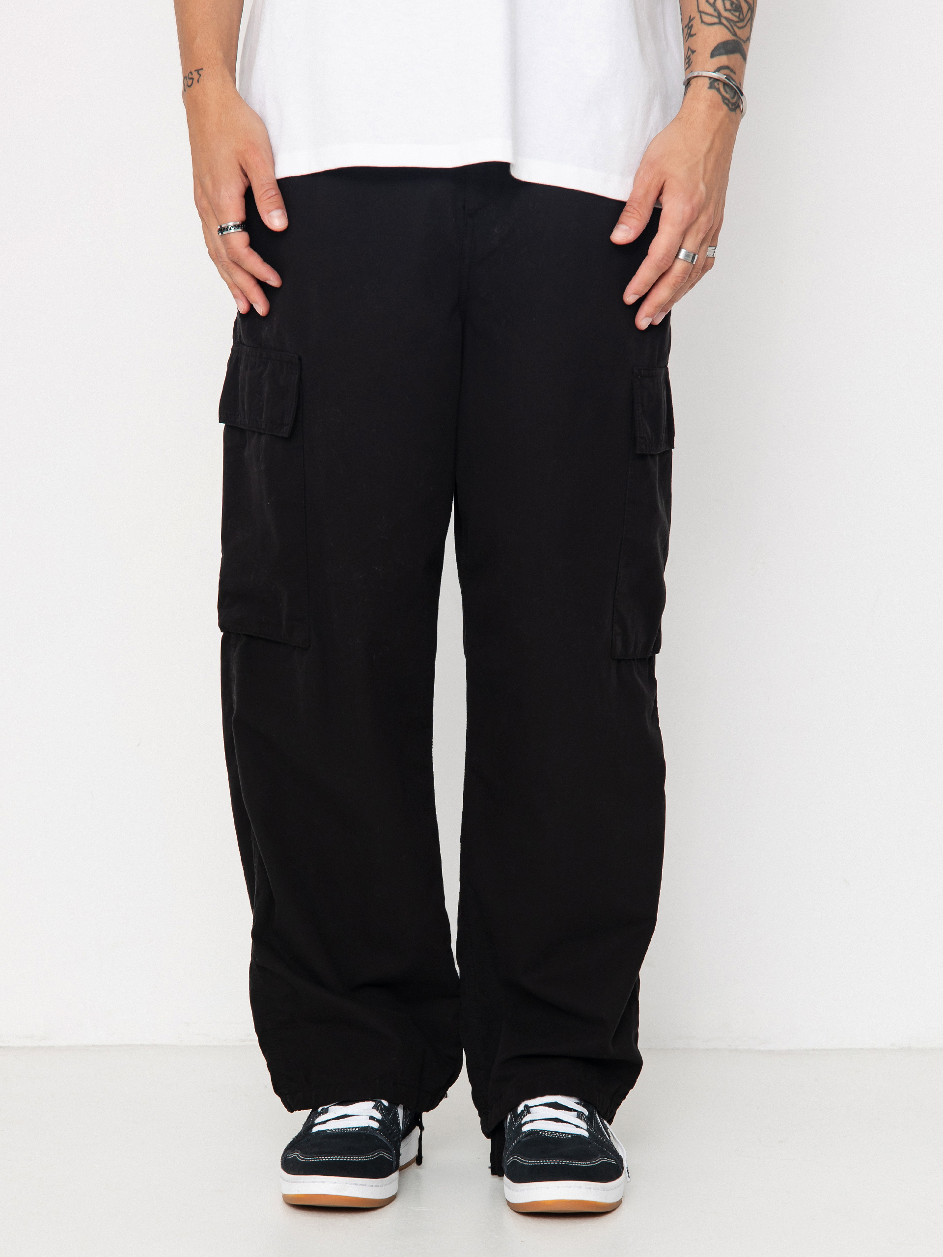 Spodnie Carhartt WIP Kade Cargo (black/garment dyed)