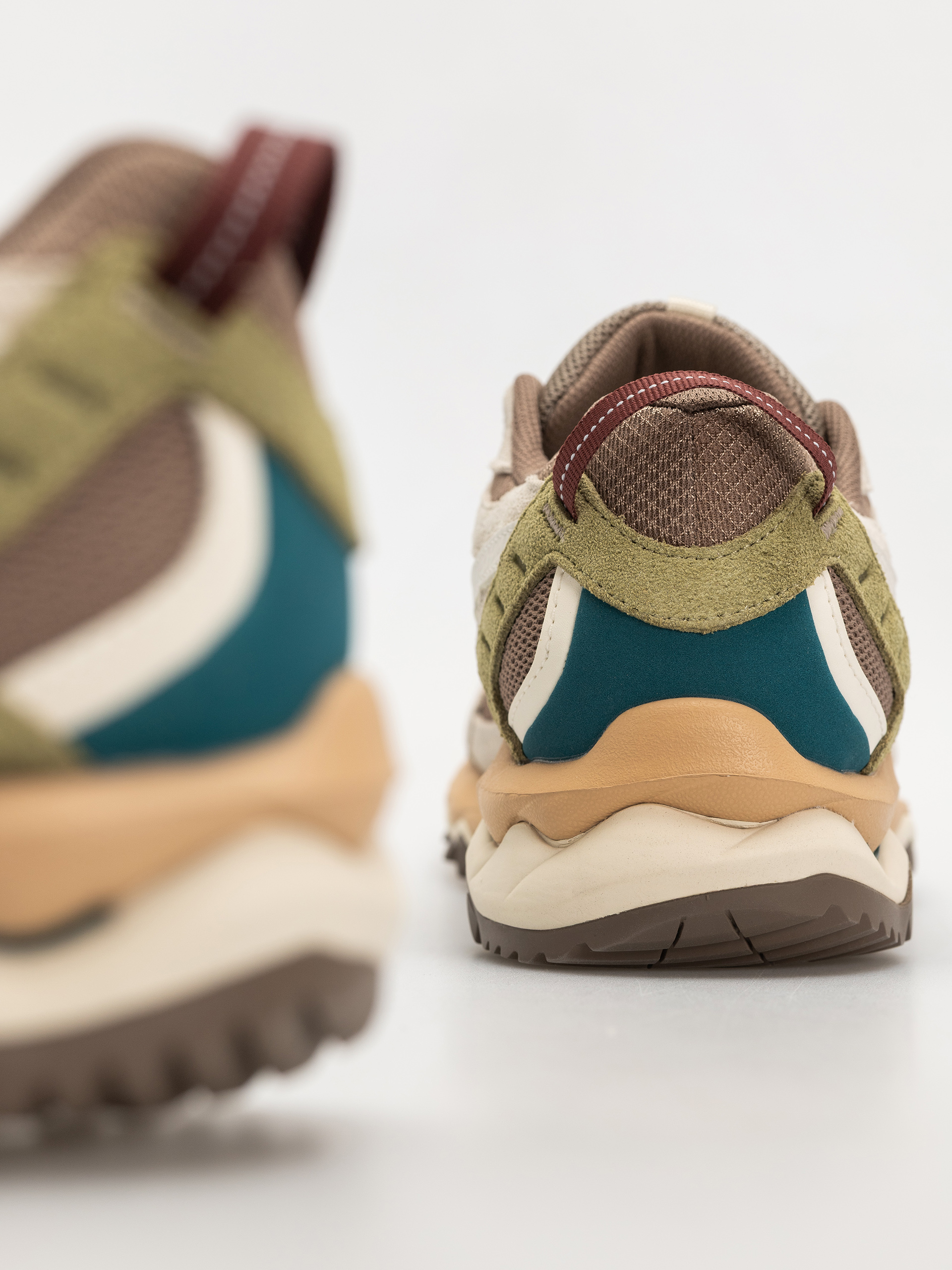 Buty Mizuno Wave Mujin TL (fossil/snow white/summer sand)