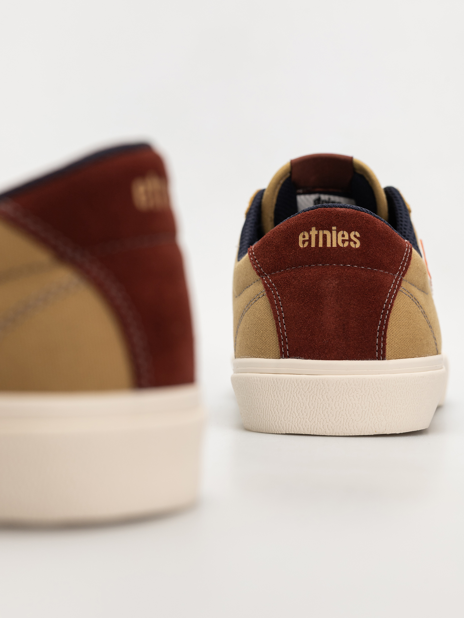 Buty Etnies Barge Plus (tan/brown)