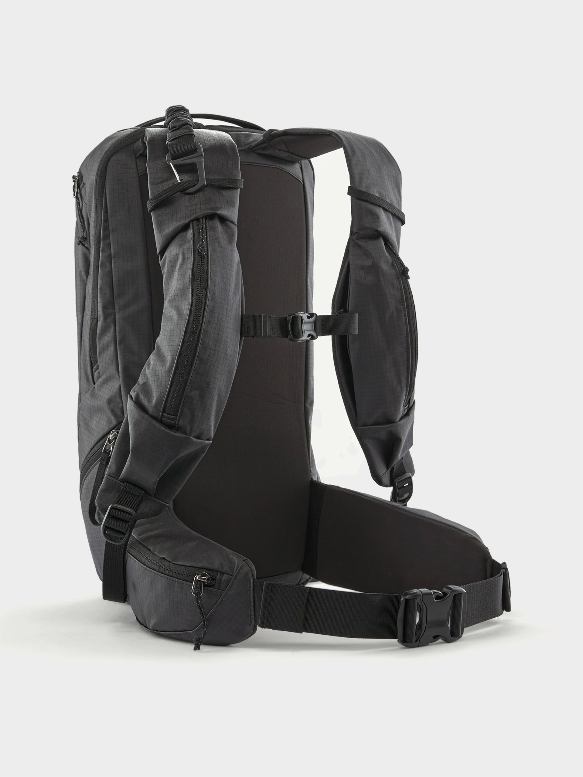 Patagonia DRIFTER PACK 20L S 黒 Patagonia DRIFTER PACK 20L S 黒