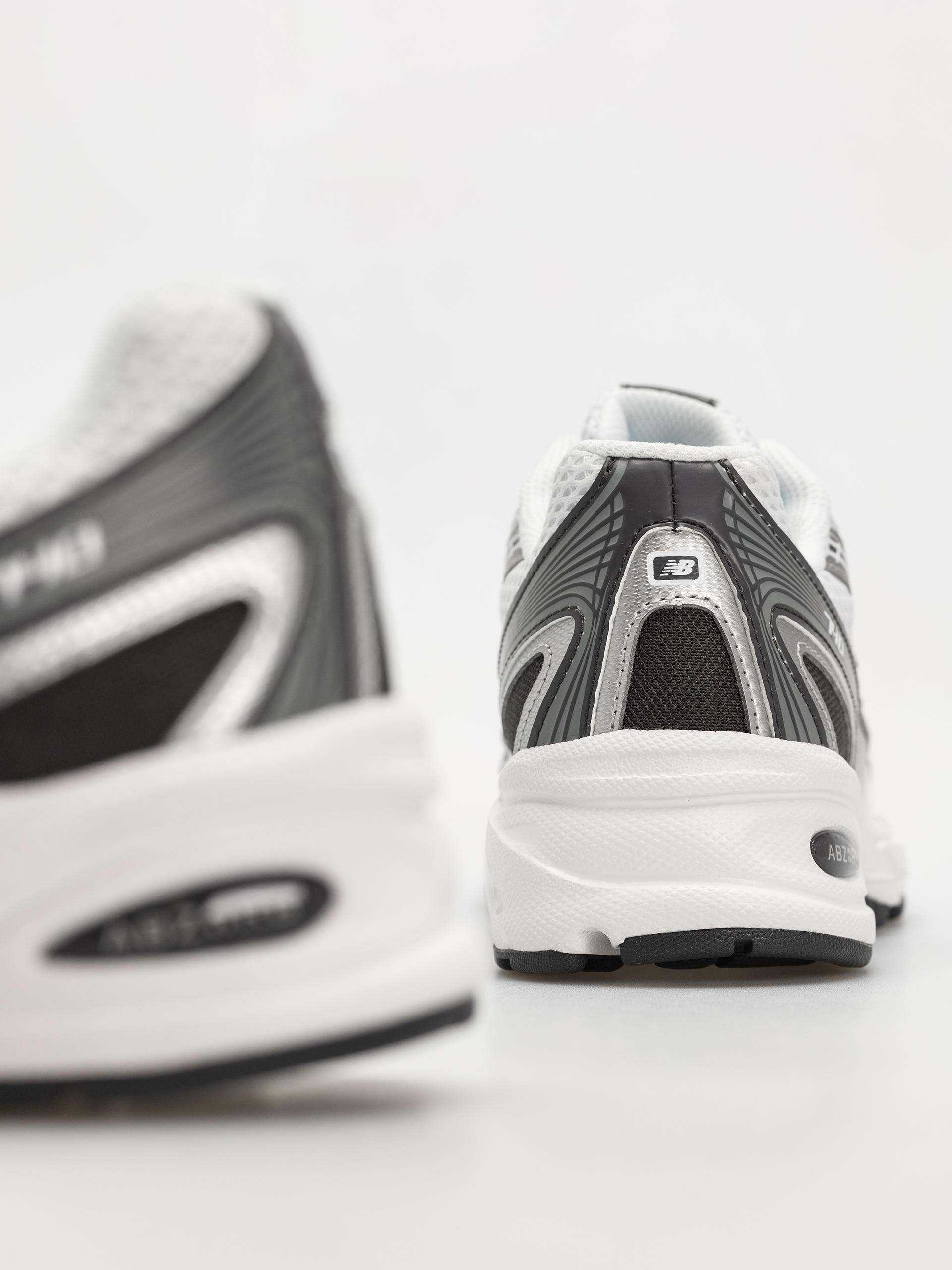 Buty New Balance 740 (white)