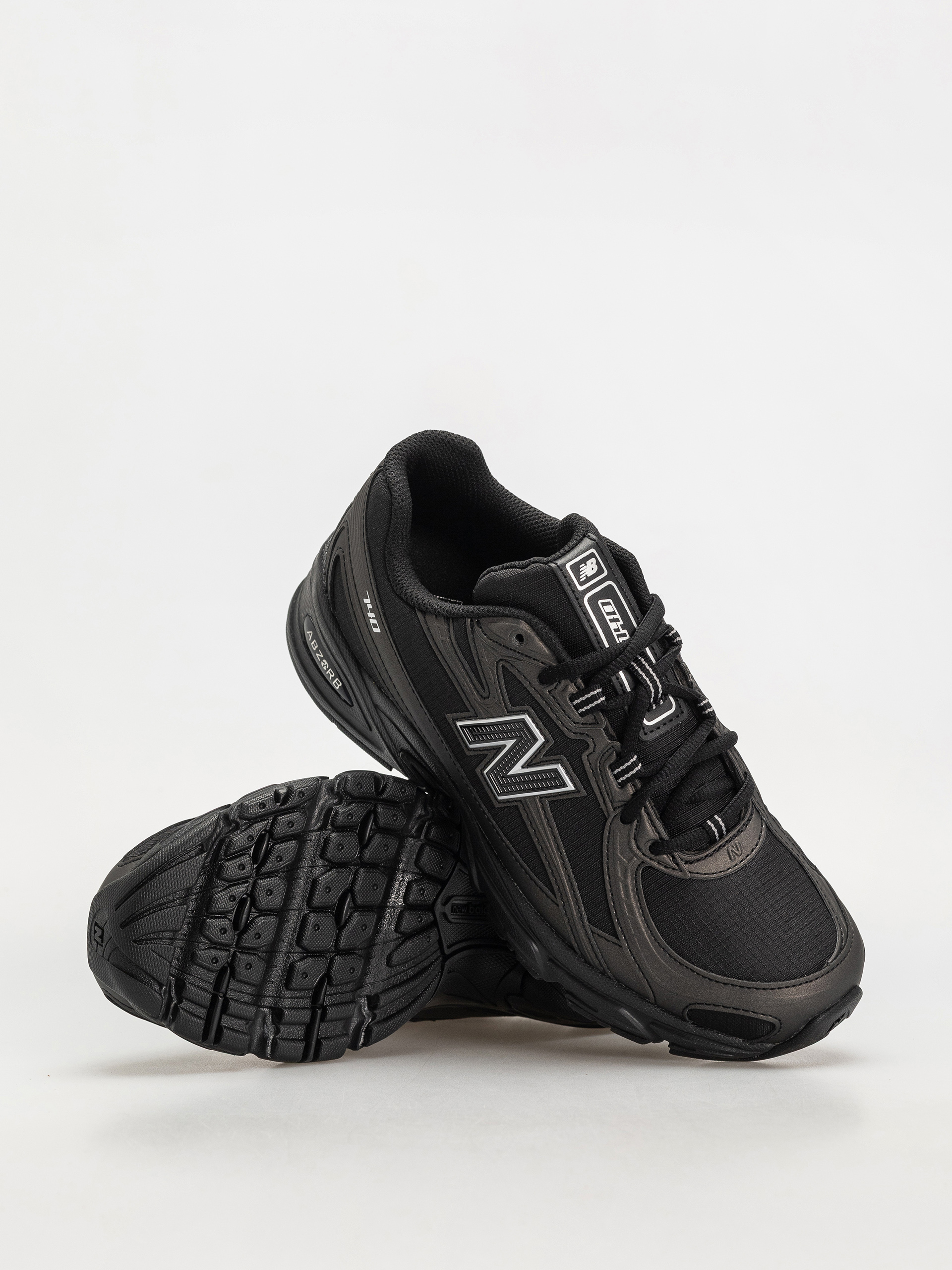 Buty New Balance 740 (black)