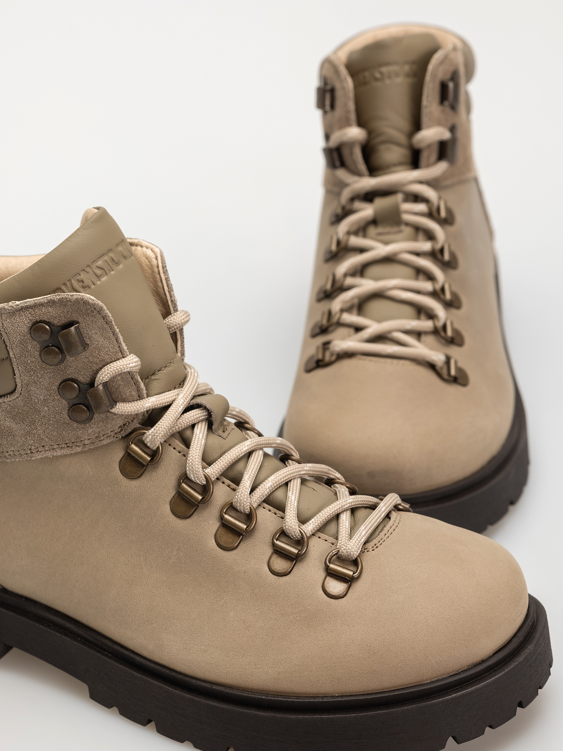 Buty Birkenstock Jackson 2.0 Narrow Wmn (taupe)