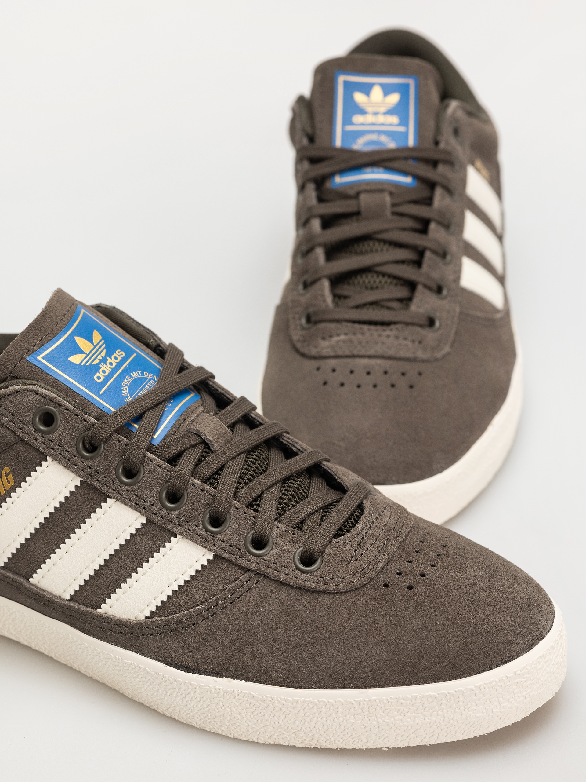 Buty adidas Puig Indoor (shaoli/owhite/blubir)