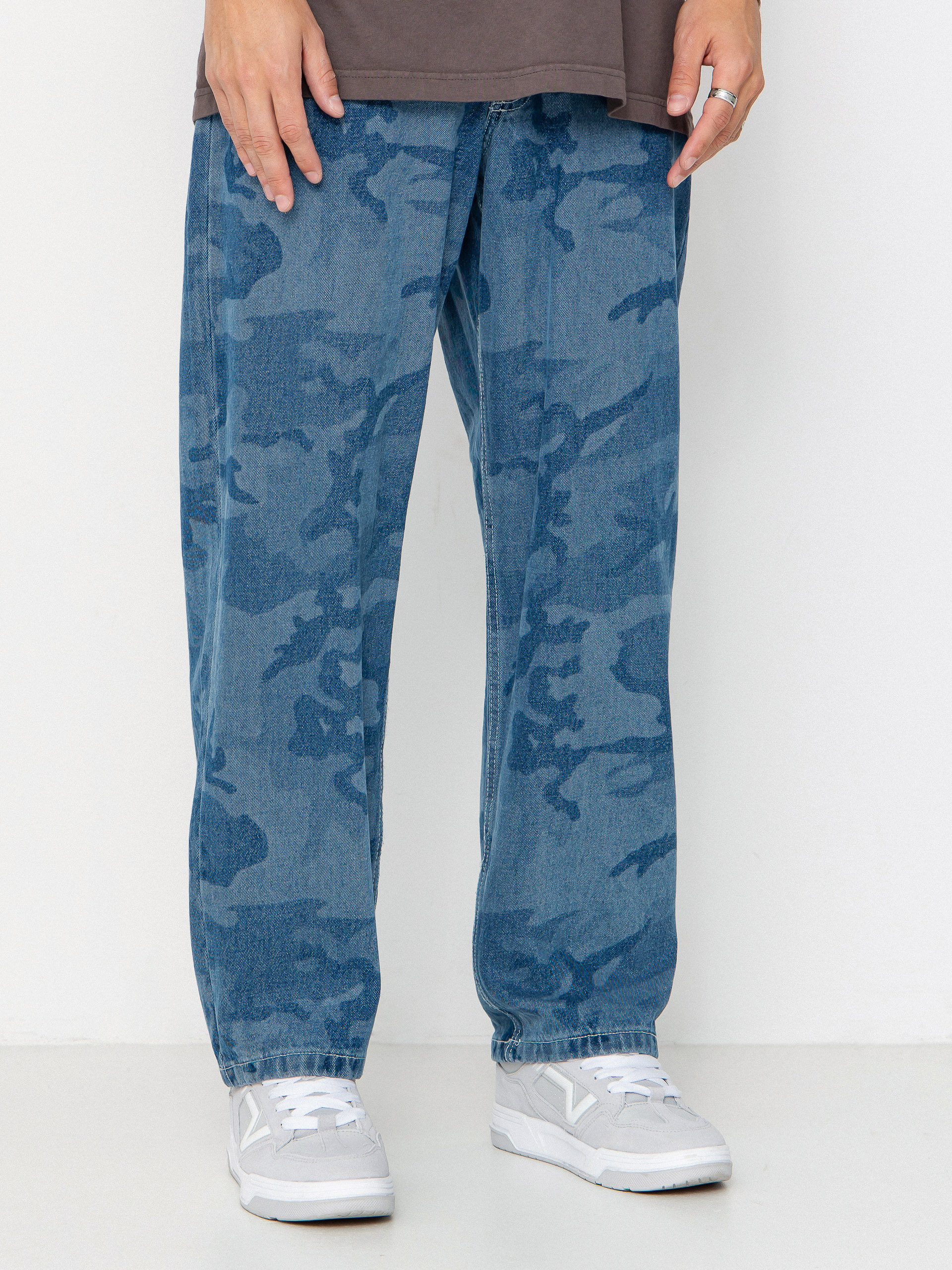 Spodnie Vans Check 5 Loose Camo Printed Denim (stonewash/blue)