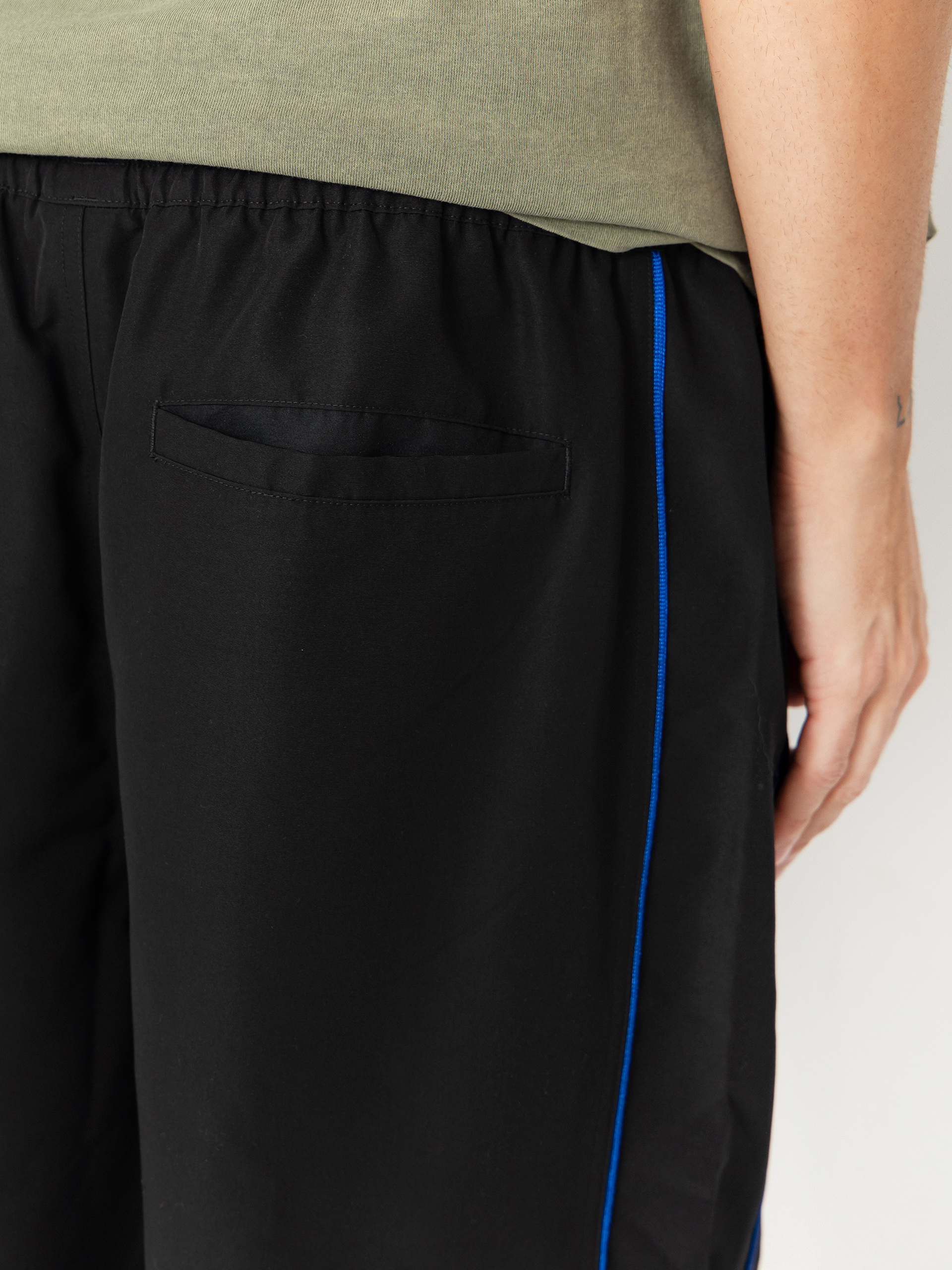 Spodnie adidas Pre Gazelle (black/white/royblu)