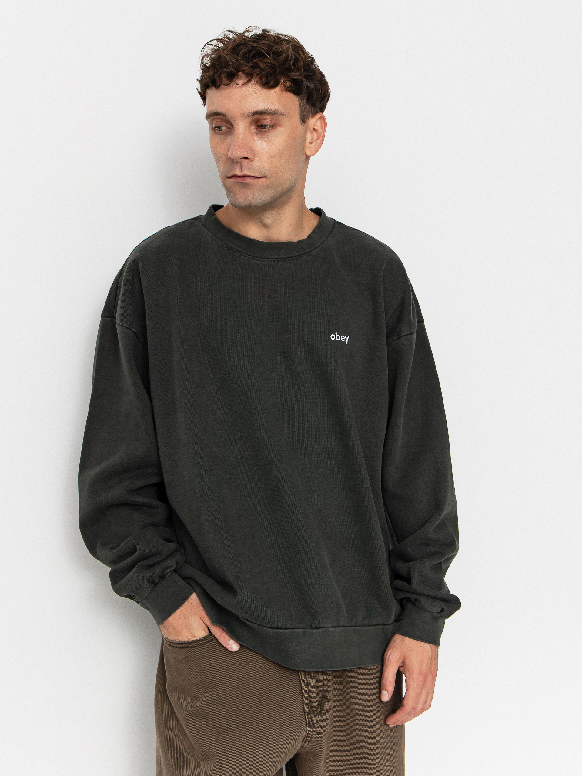 Bluza OBEY Lowercase Pigment Crew (pigment pirate black)