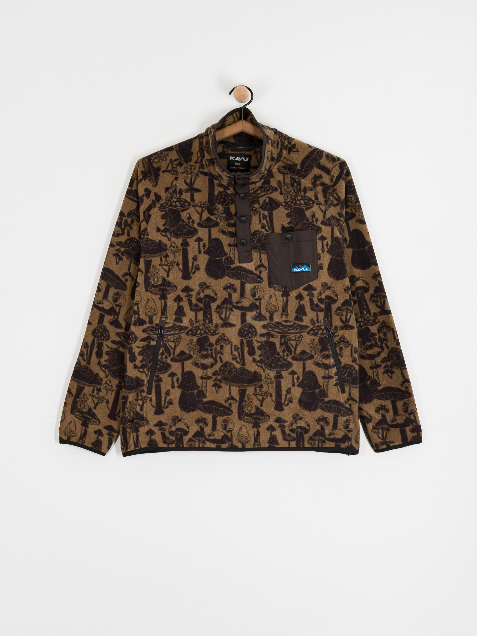 Polar Kavu Teannaway (mushroom seeker)