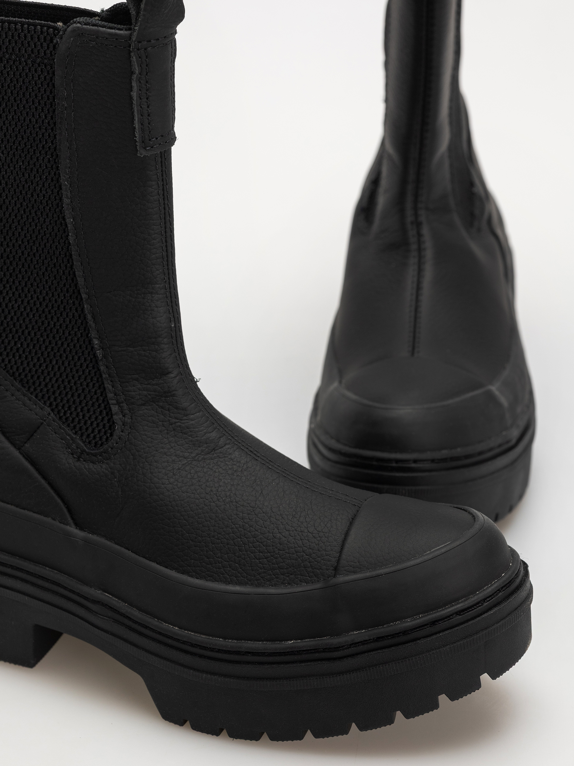 Buty Converse Chuck Taylor All Star Lugged Heel Chelsea Wmn (black)