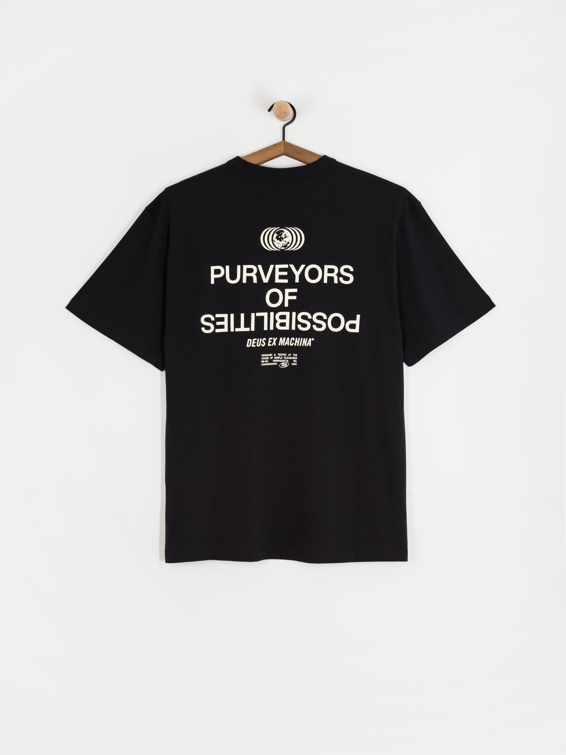 T-shirt Deus Ex Machina Axis (black)