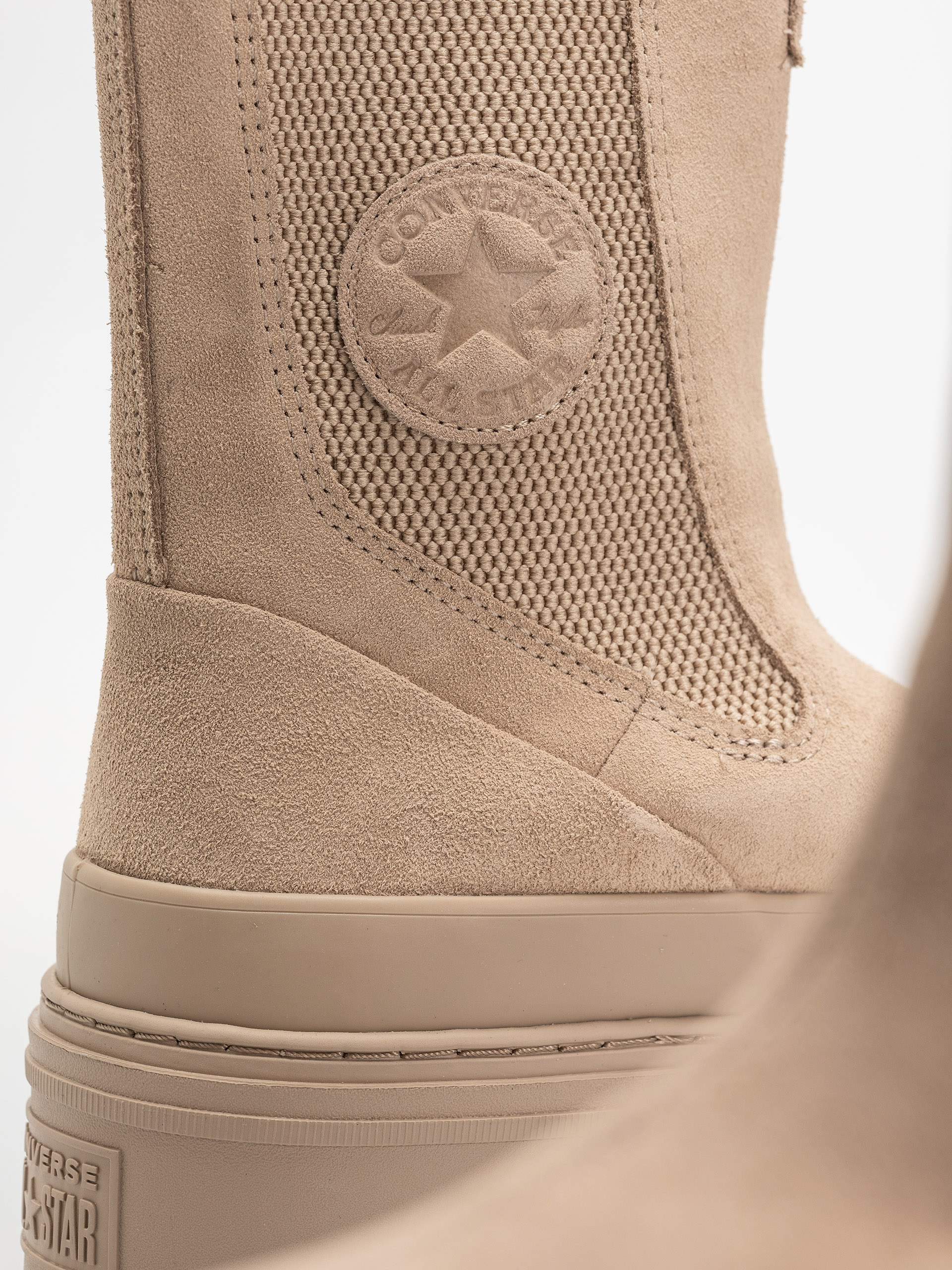 Buty Converse Chuck Taylor All Star Lugged Heel Chelsea Wmn (sand/chocolate)