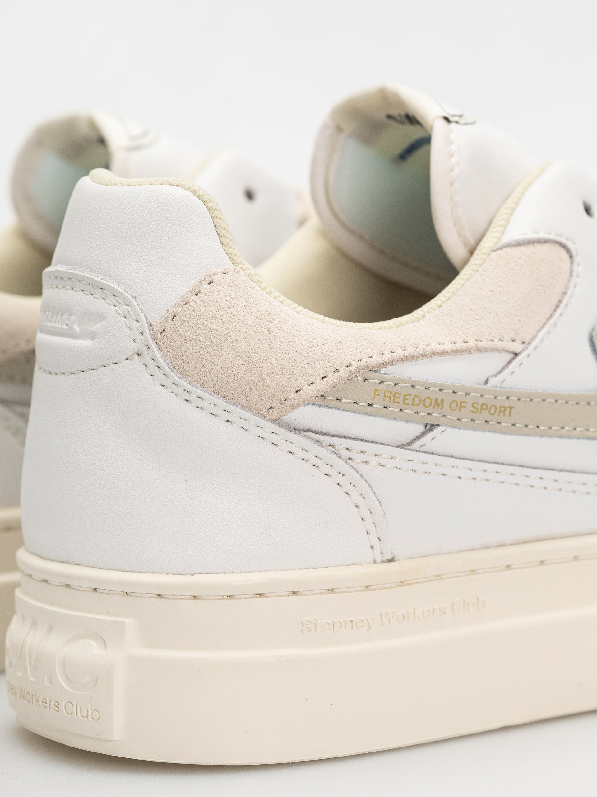 Buty Stepney Workers Club Pearl S-Strike (leather white putty)