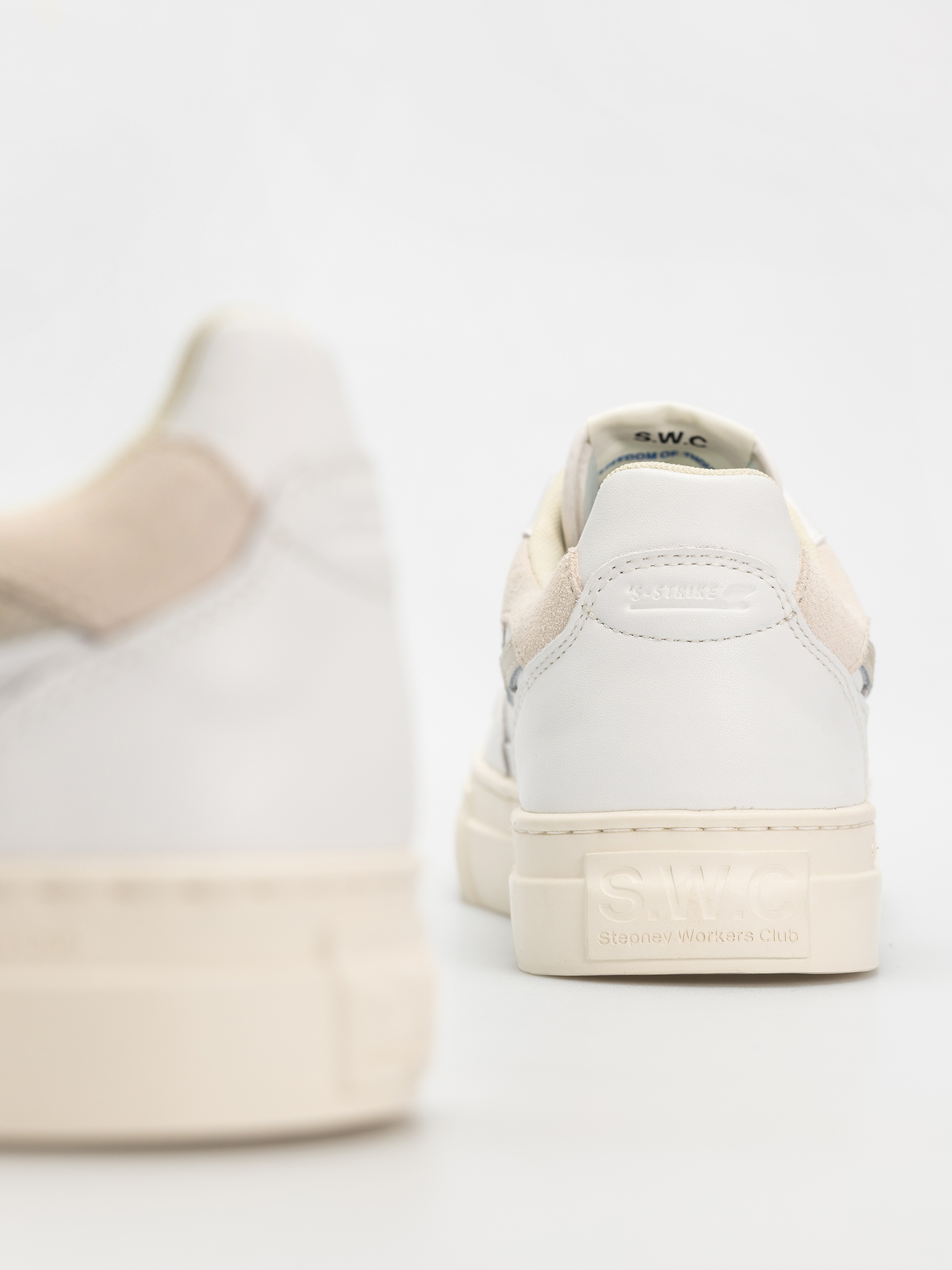 Buty Stepney Workers Club Pearl S-Strike (leather white putty)