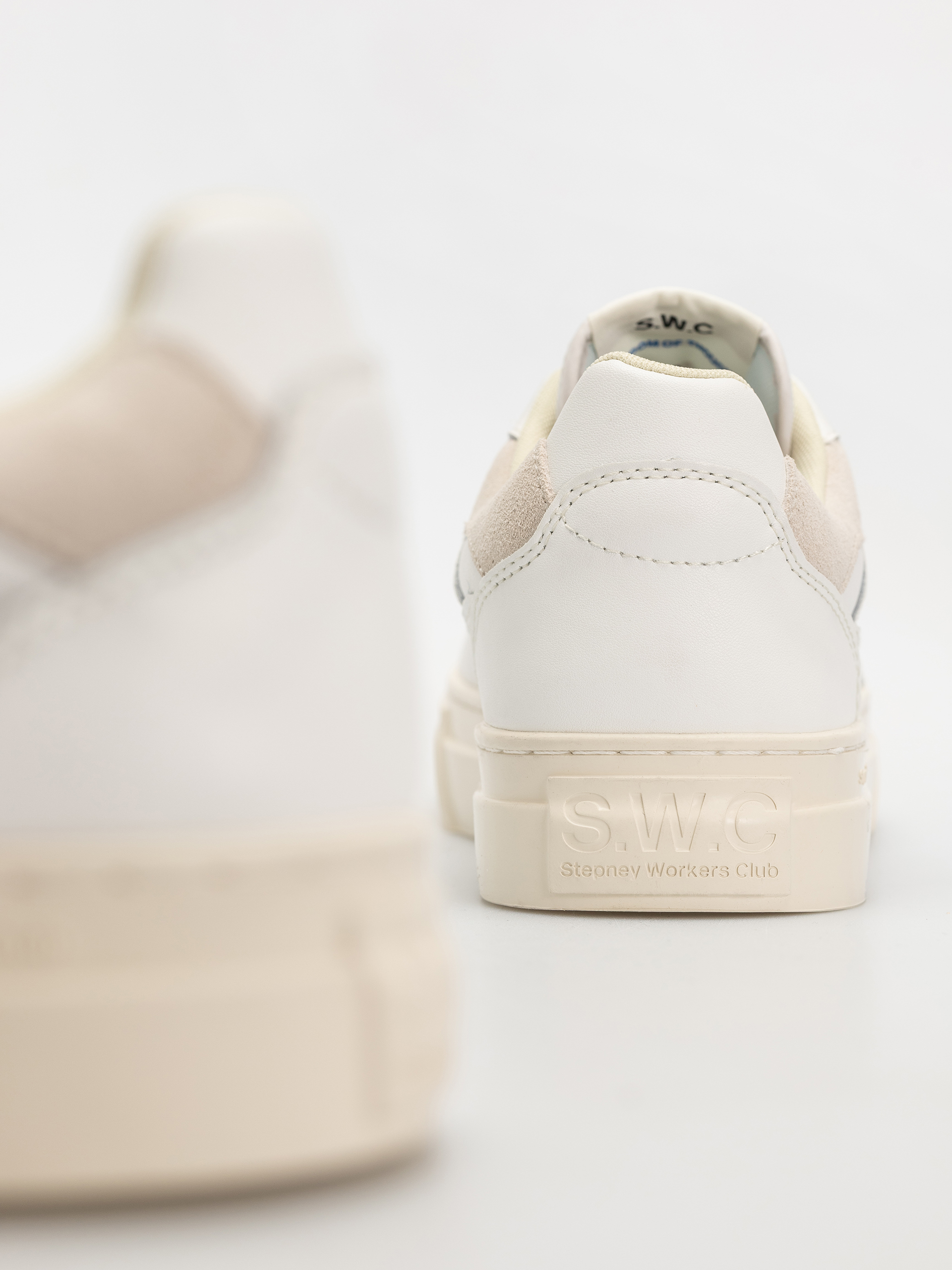 Buty Stepney Workers Club Pearl (leather white putty)