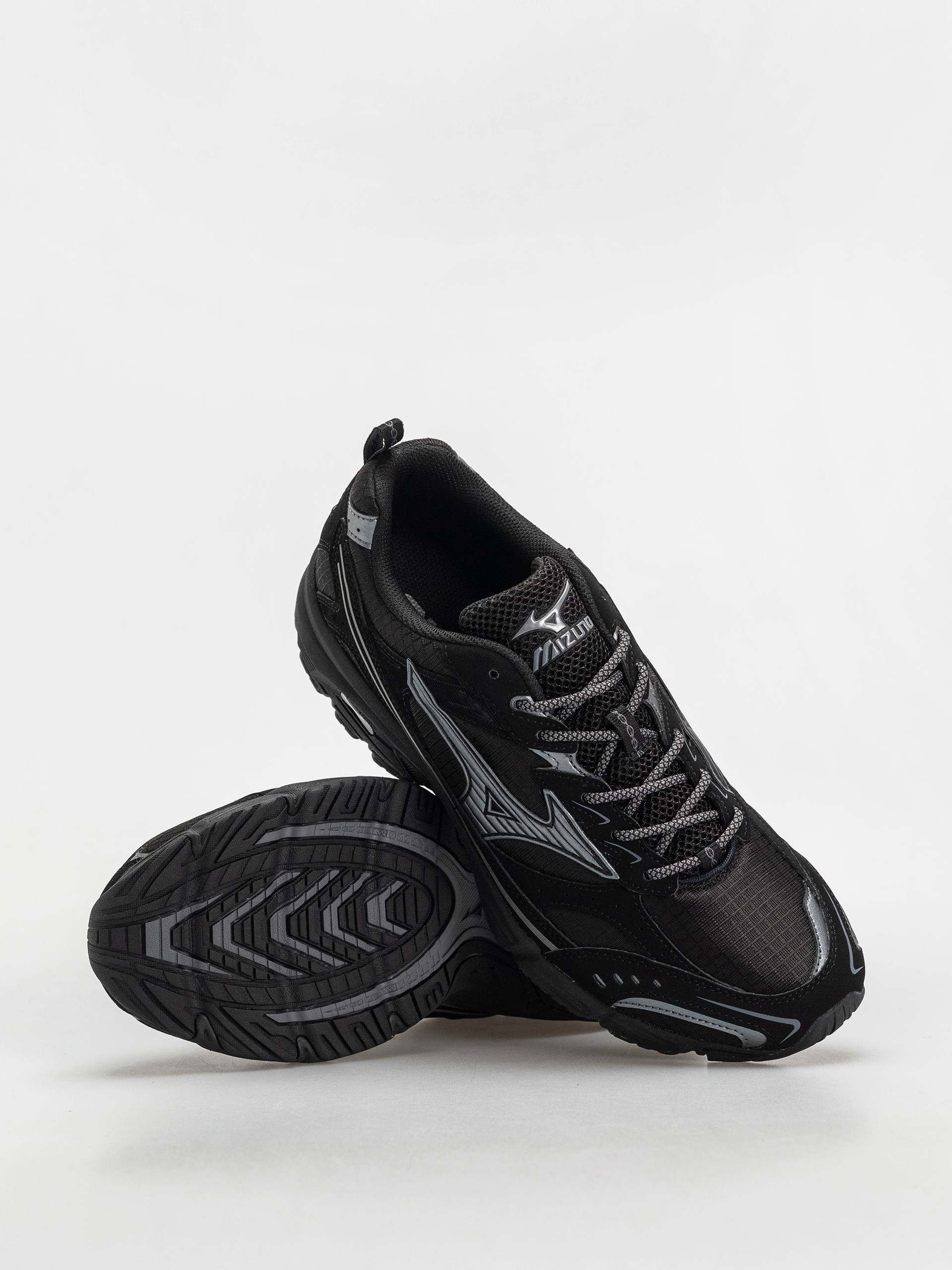 Buty Mizuno MXR Tech (black/metallic gray)