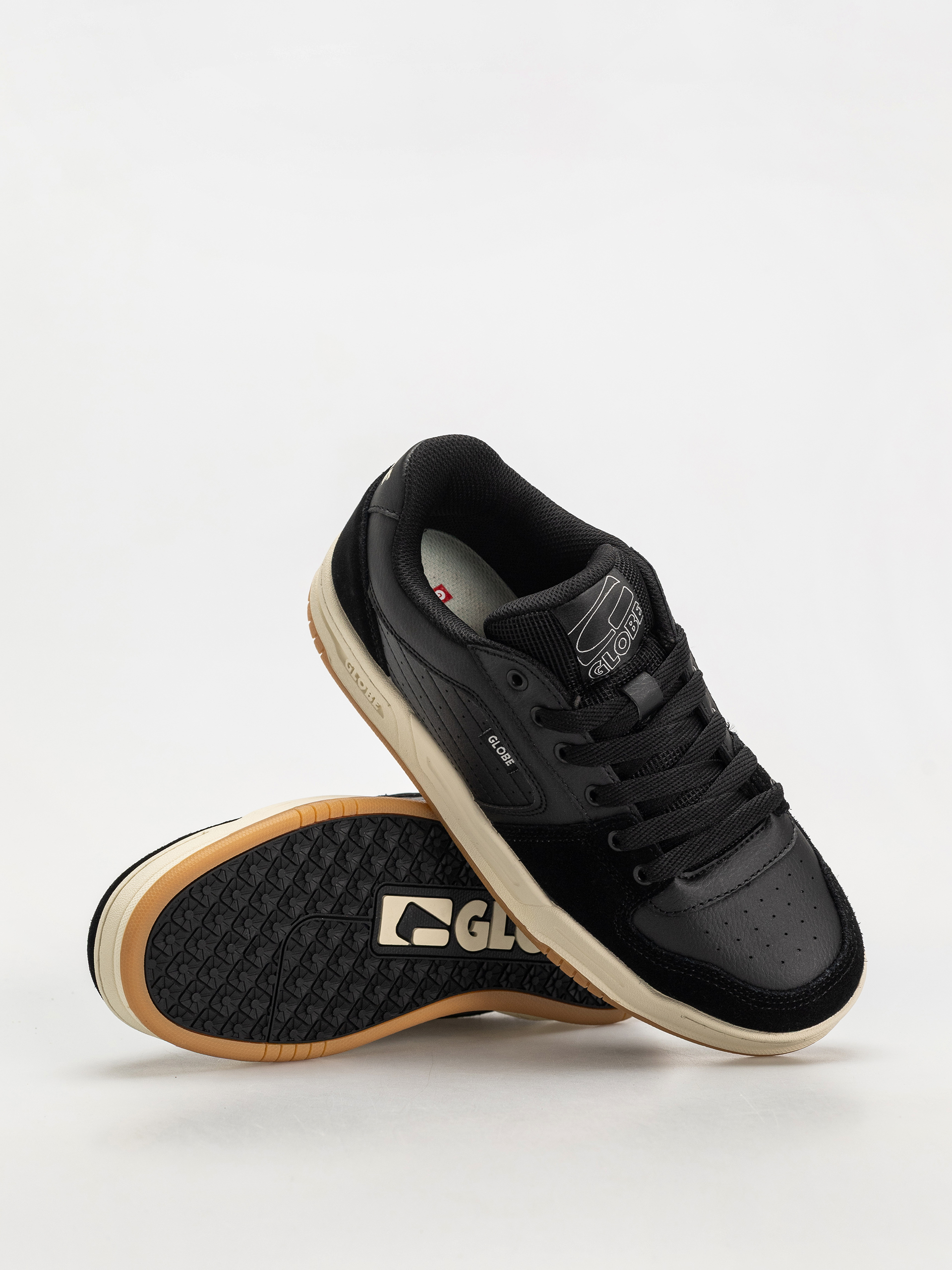 Buty Globe Mojo 2.0 (black/antique white)