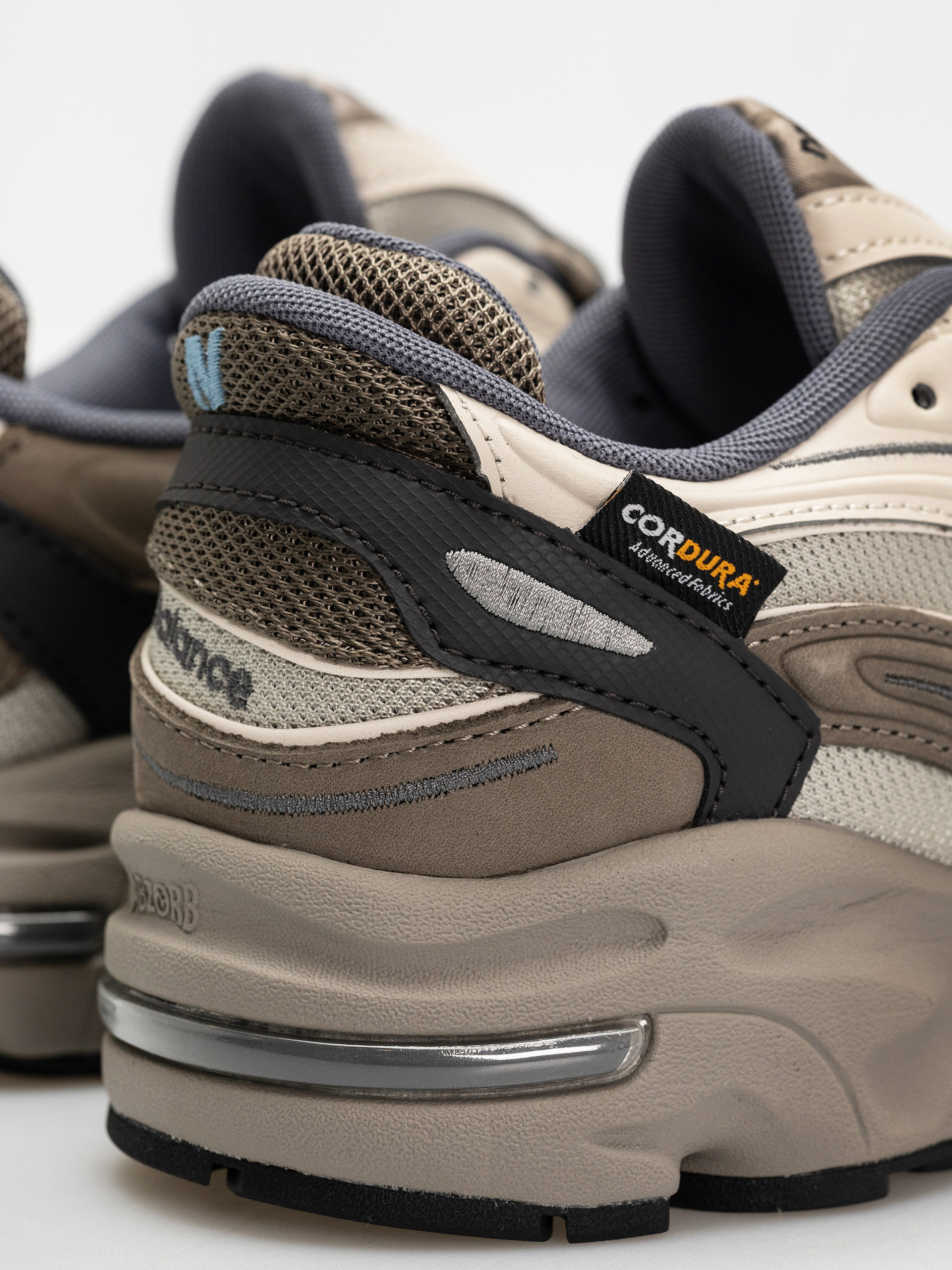 Buty New Balance 1000 (dockside)