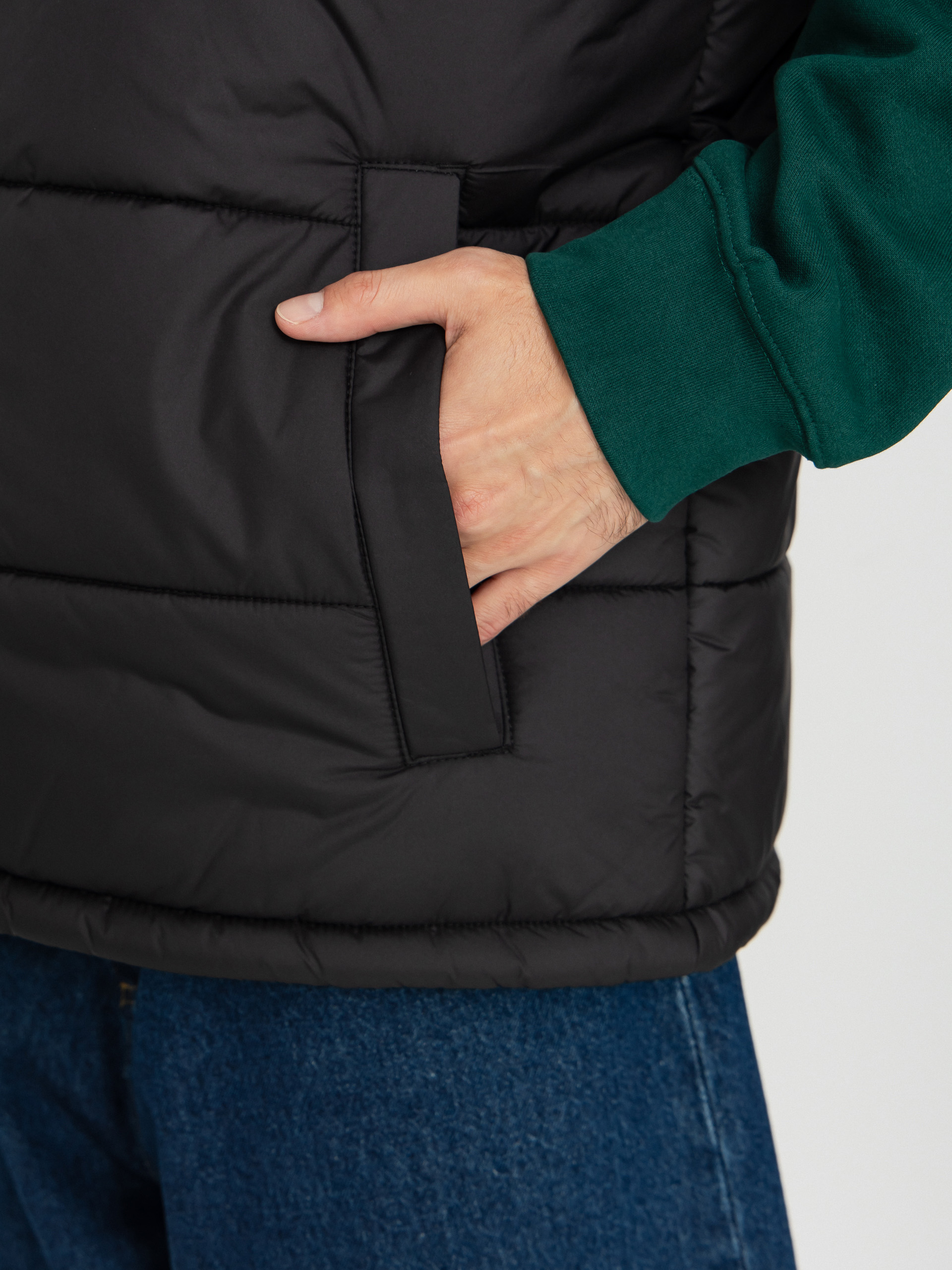 Kamizelka Vans Mte Hillgate Vest (black)