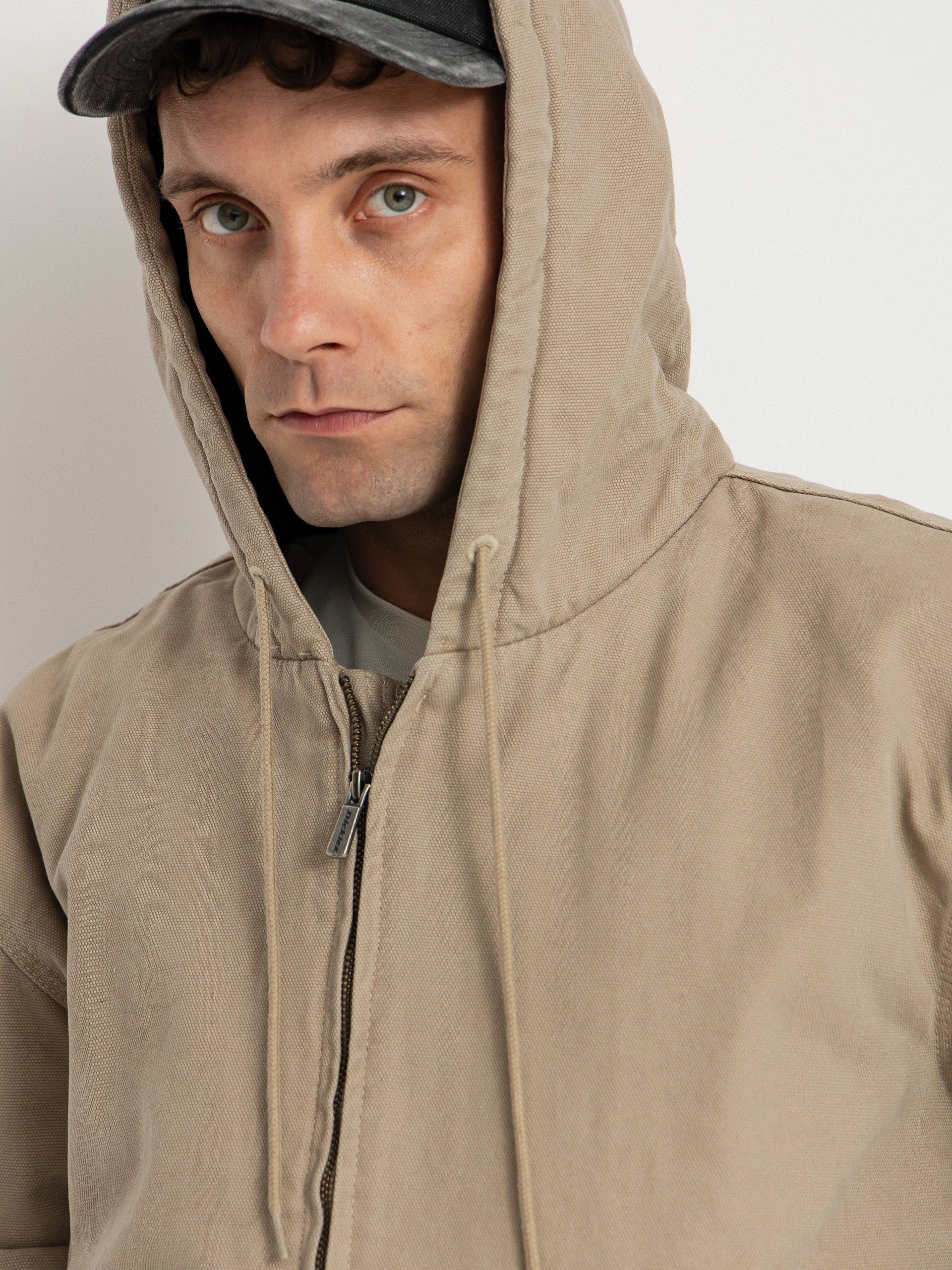 Kurtka Dickies Hilham Hooded Canvas (desert sand)