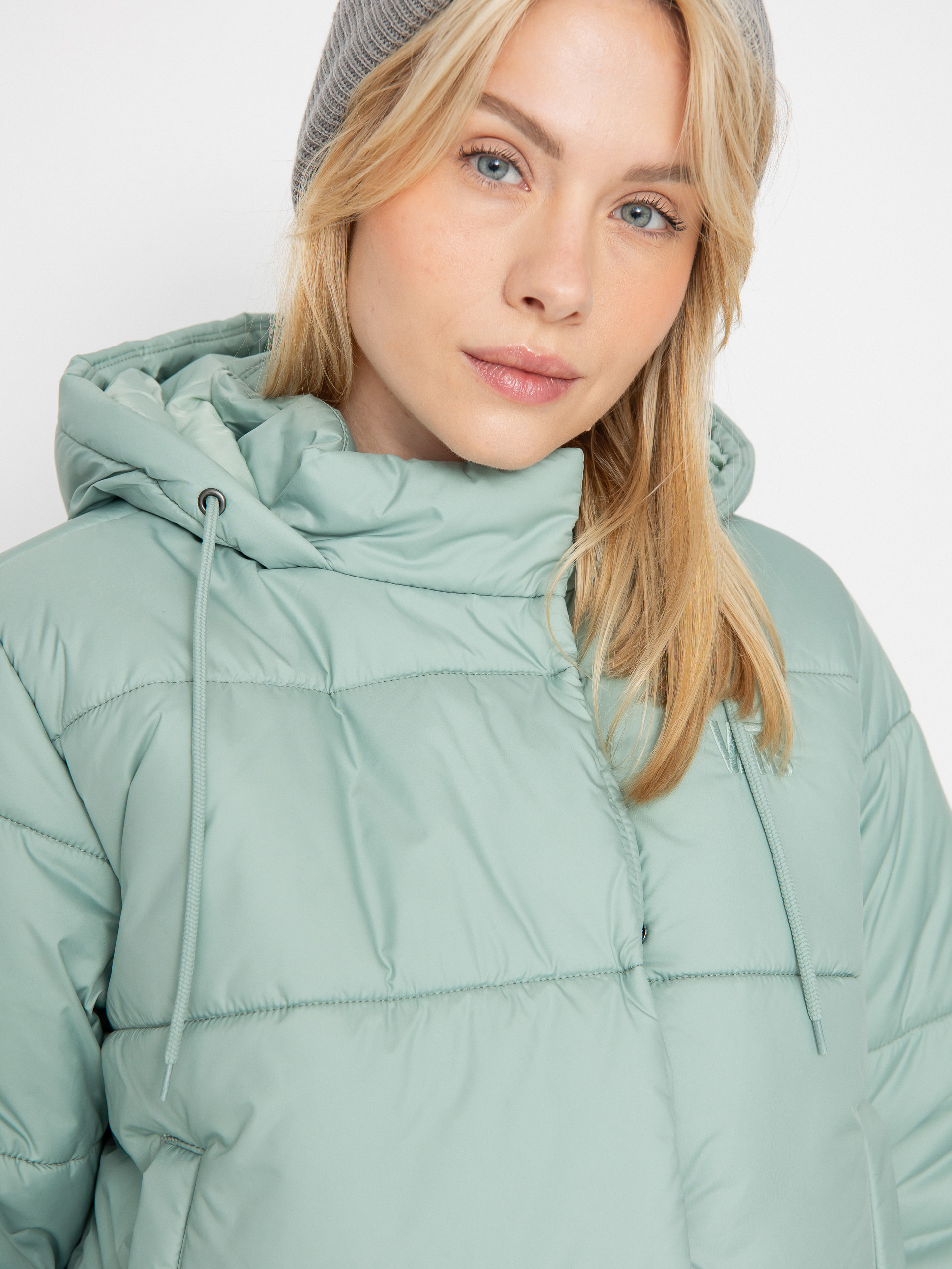 Kurtka Vans Hillgate Cropped Puffer Wmn (gray olive)