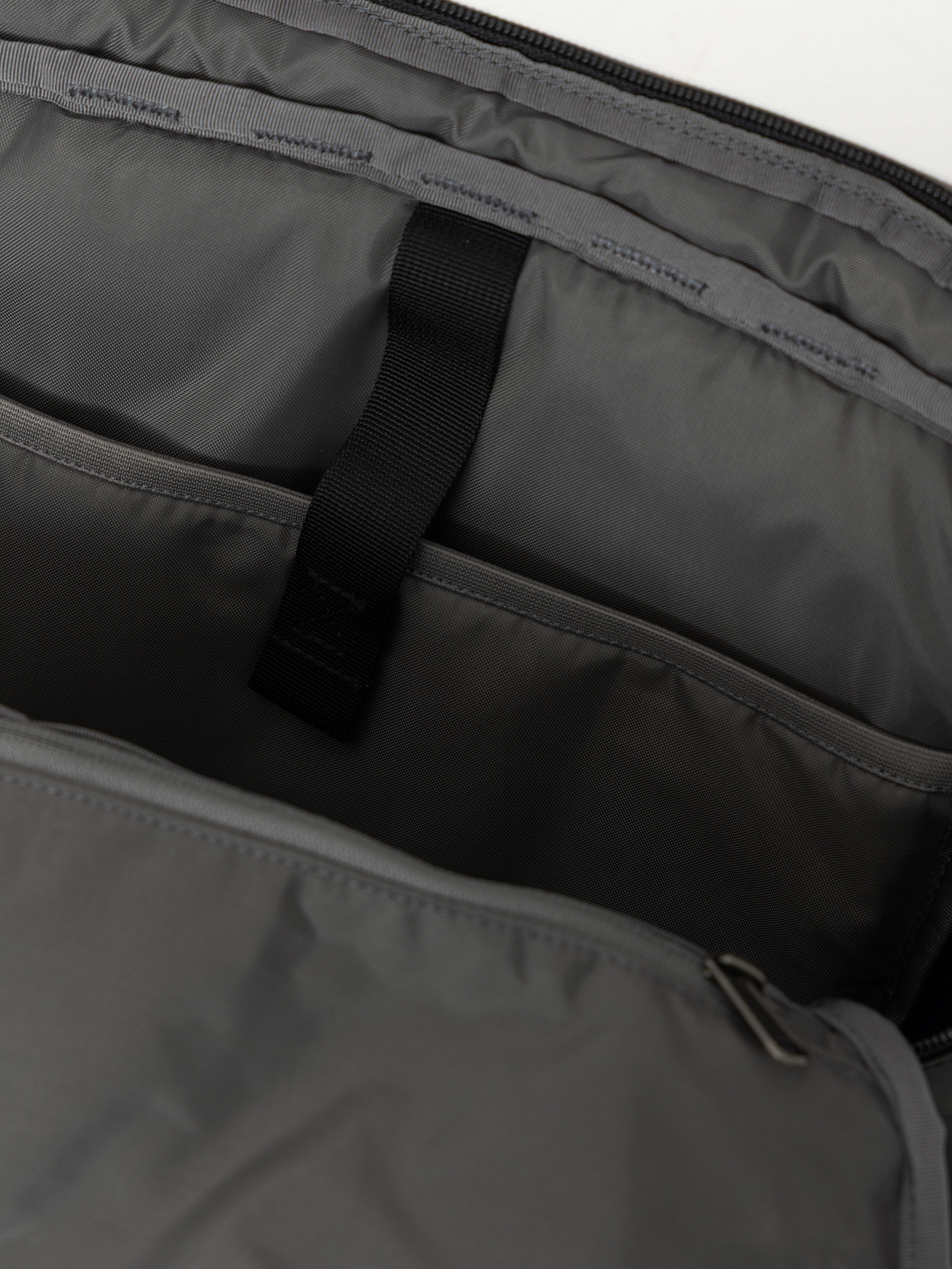 Plecak Patagonia Black Hole Pack 25L (black w/black)