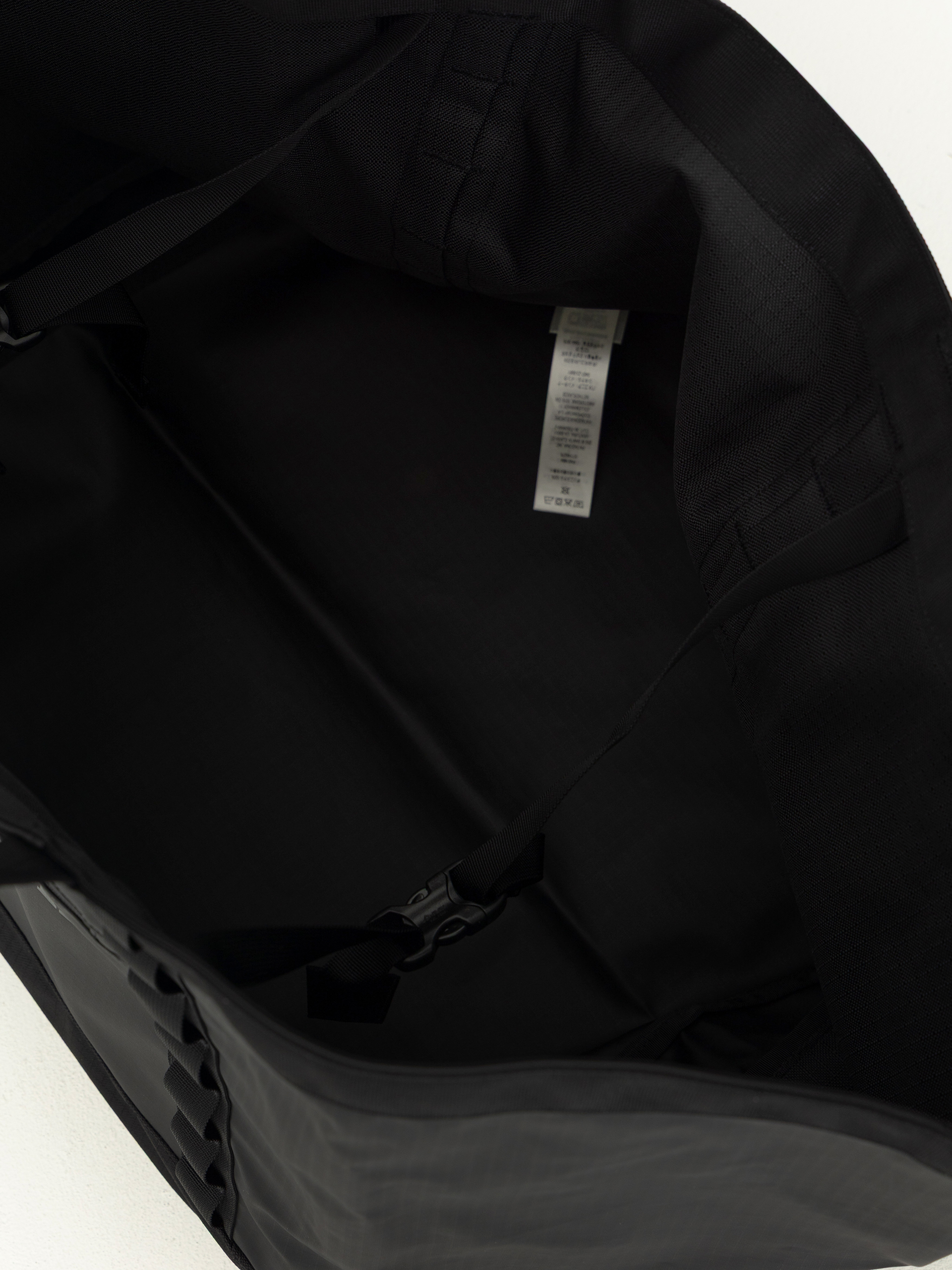 Torba Patagonia Black Hole Gear Tote (black w/black)