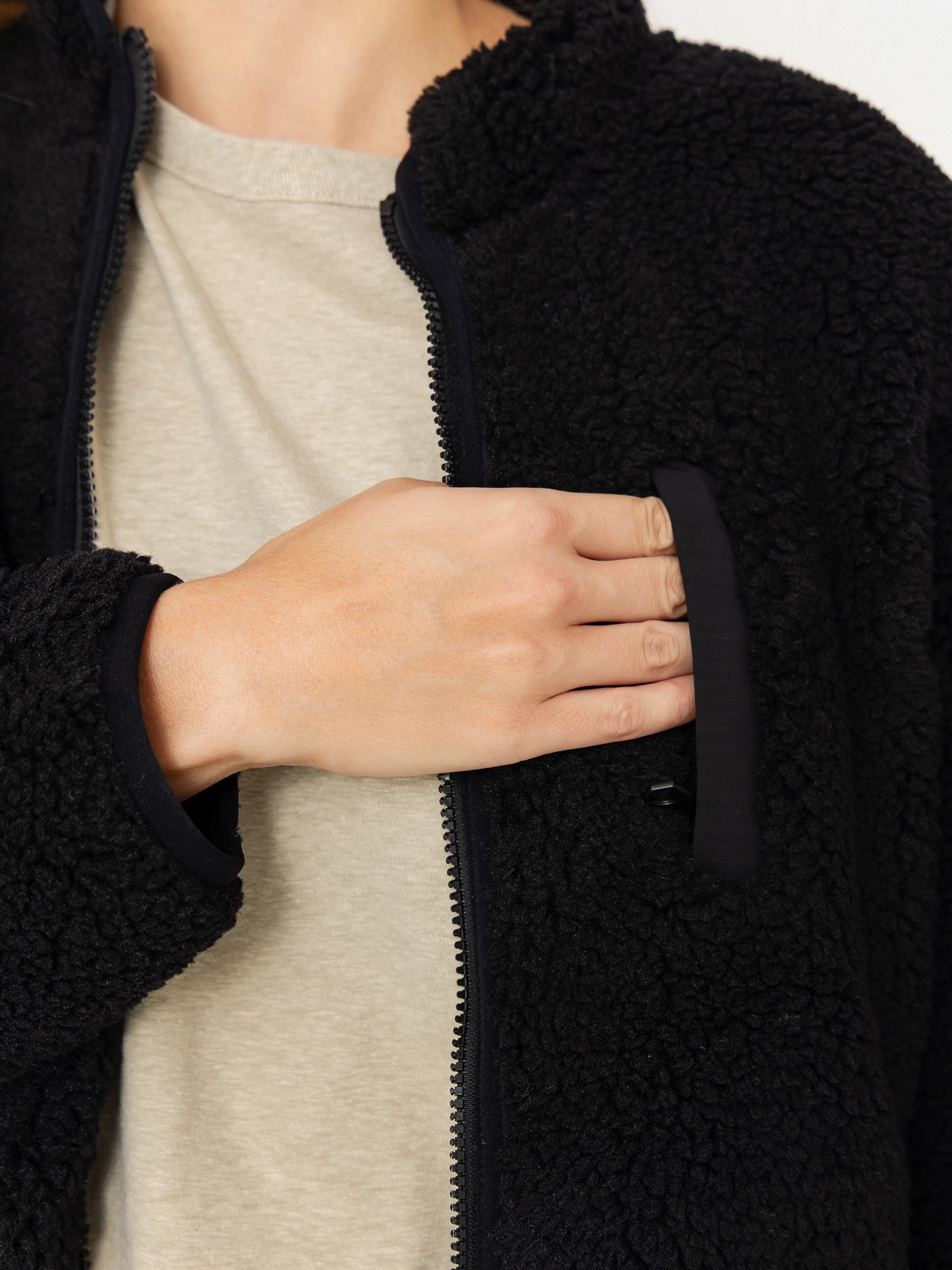 Bluza Volcom Wuzer Fuzzar Wmn (black)