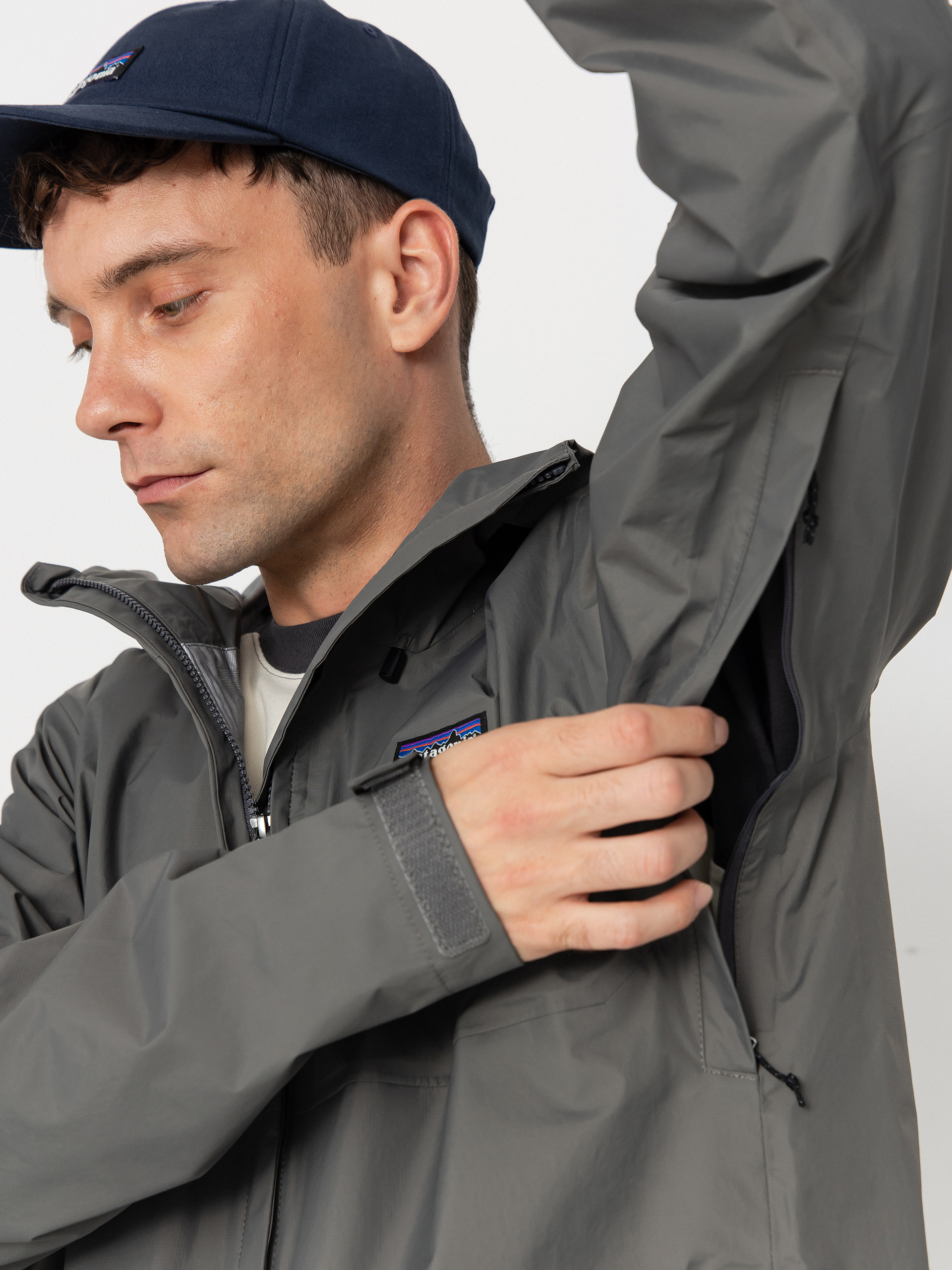 Kurtka Patagonia Torrentshell 3L (noble grey)