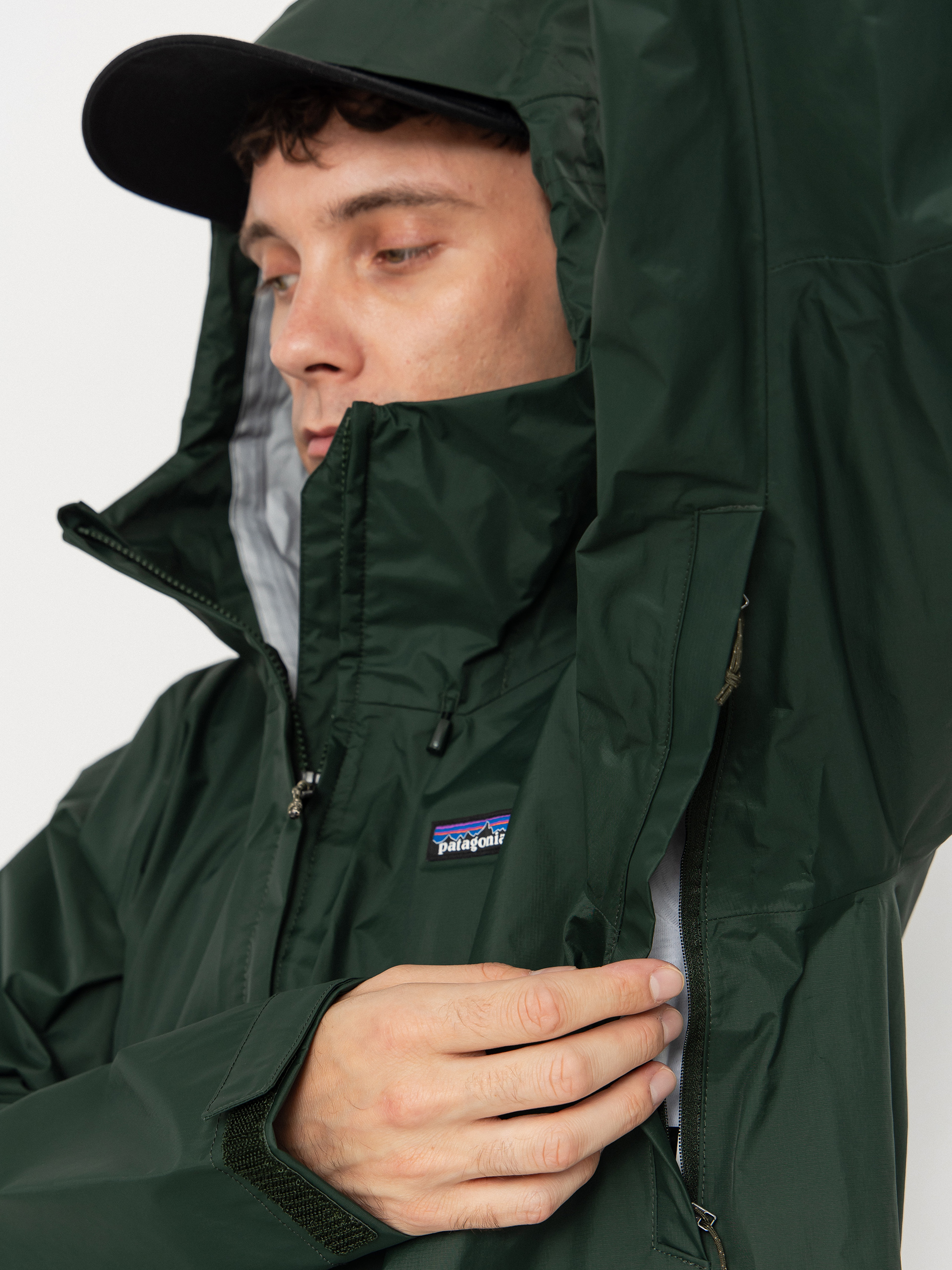 Kurtka Patagonia Torrentshell 3L (old growth green)