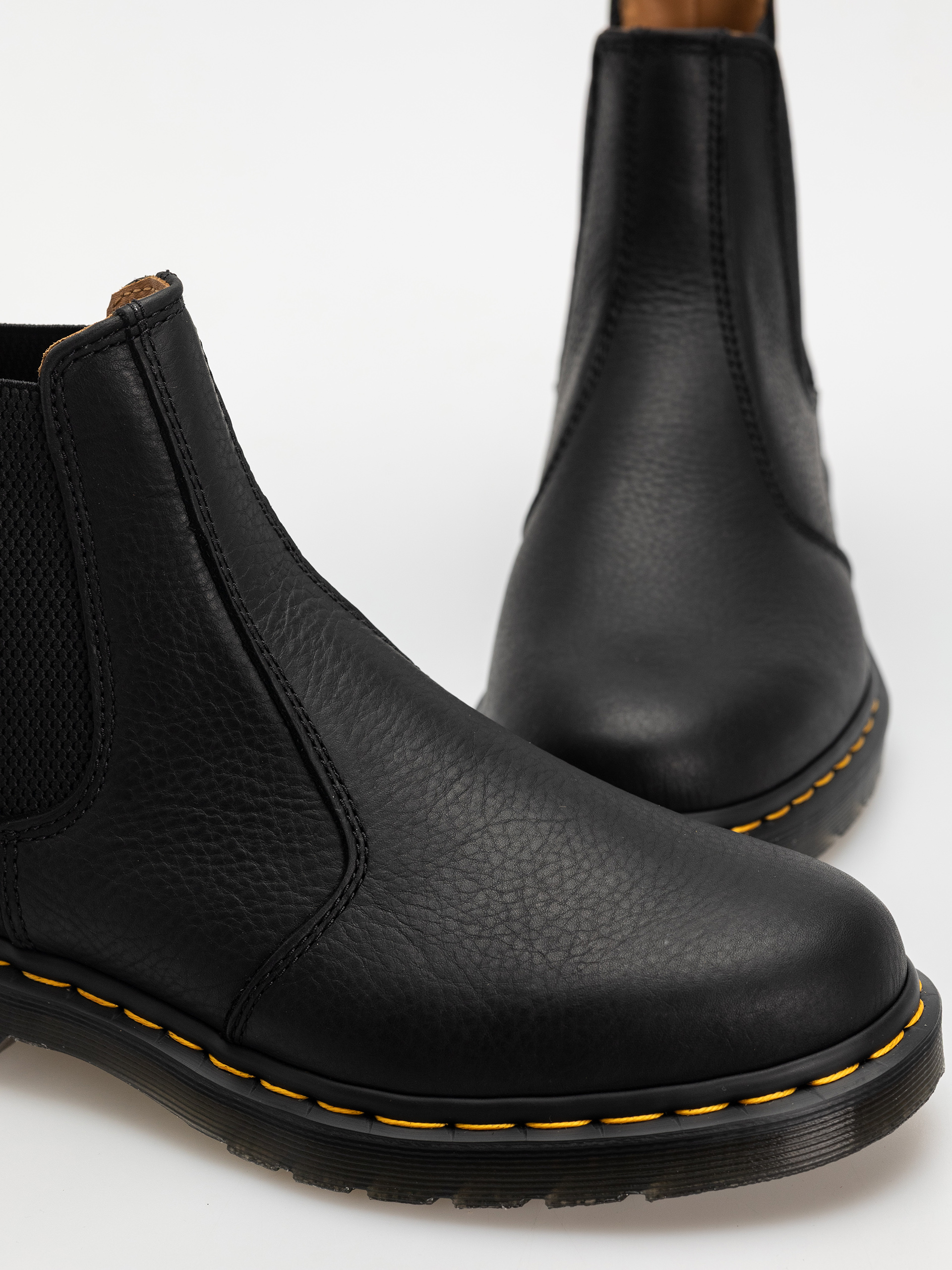 Buty Dr. Martens 2976 Chelsea (black ambassador)