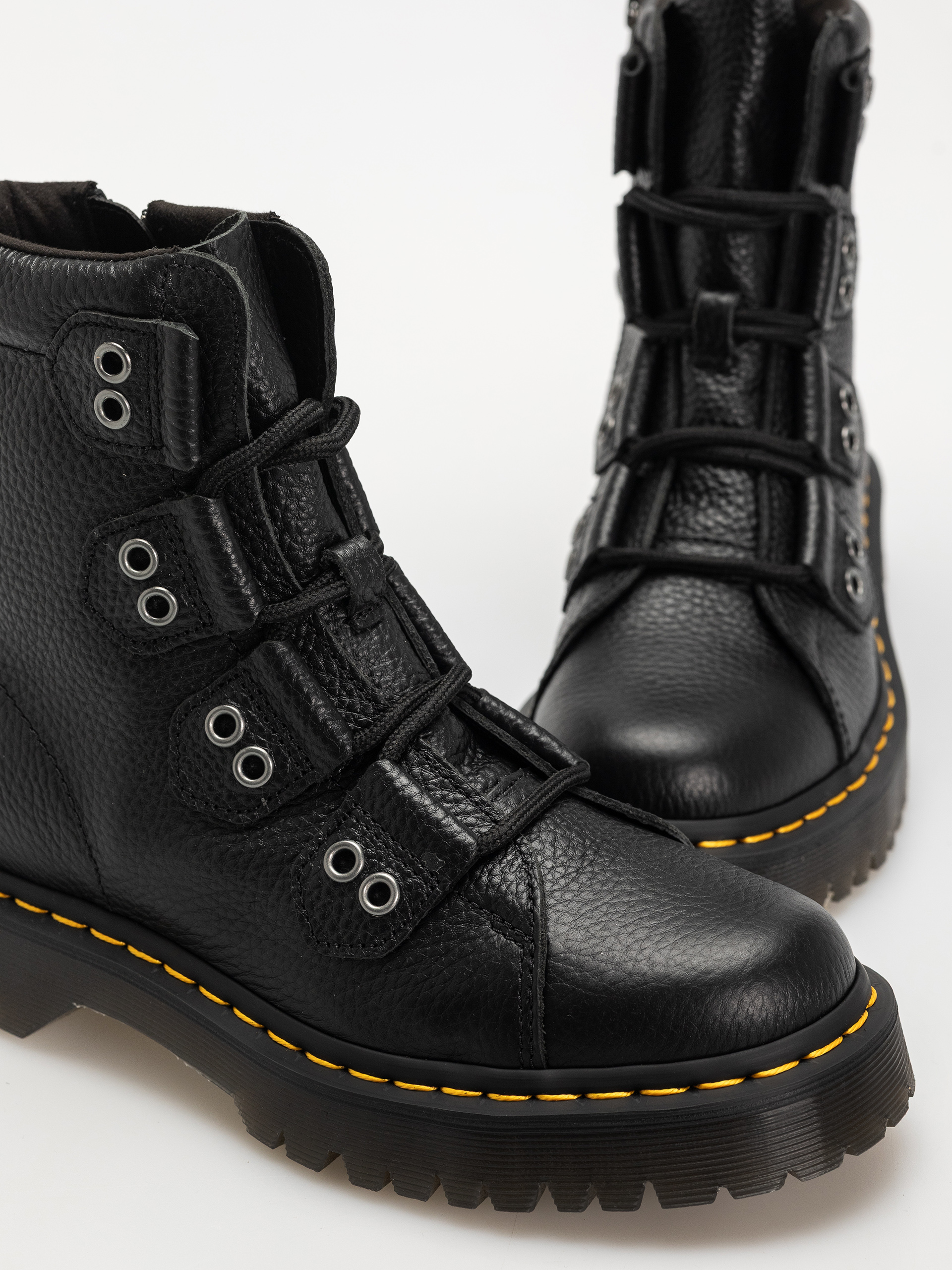 Buty Dr. Martens 1460 LTT 4 Tie Wmn (black milled nappa)