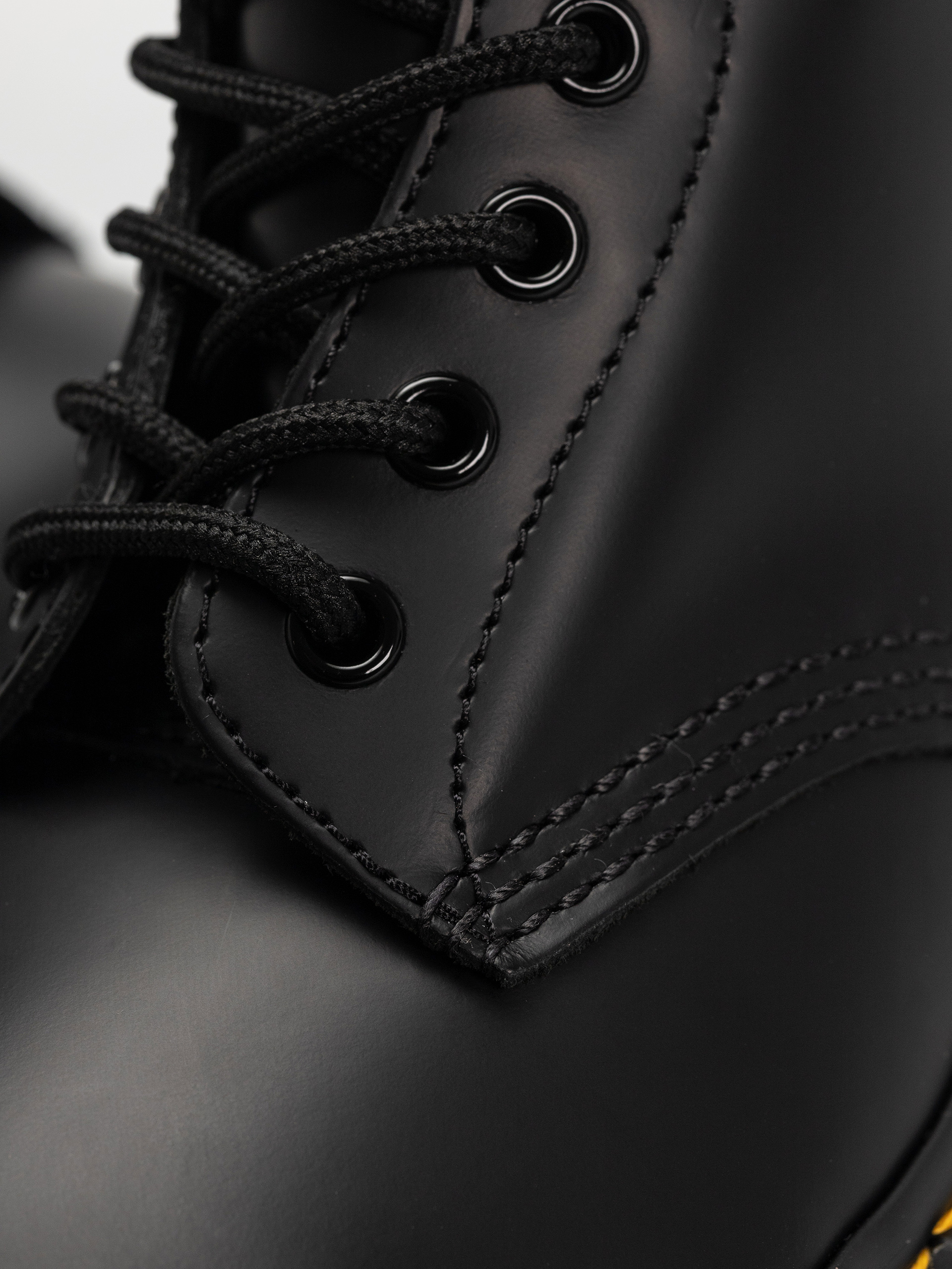 Buty Dr. Martens 1490 (black smooth)