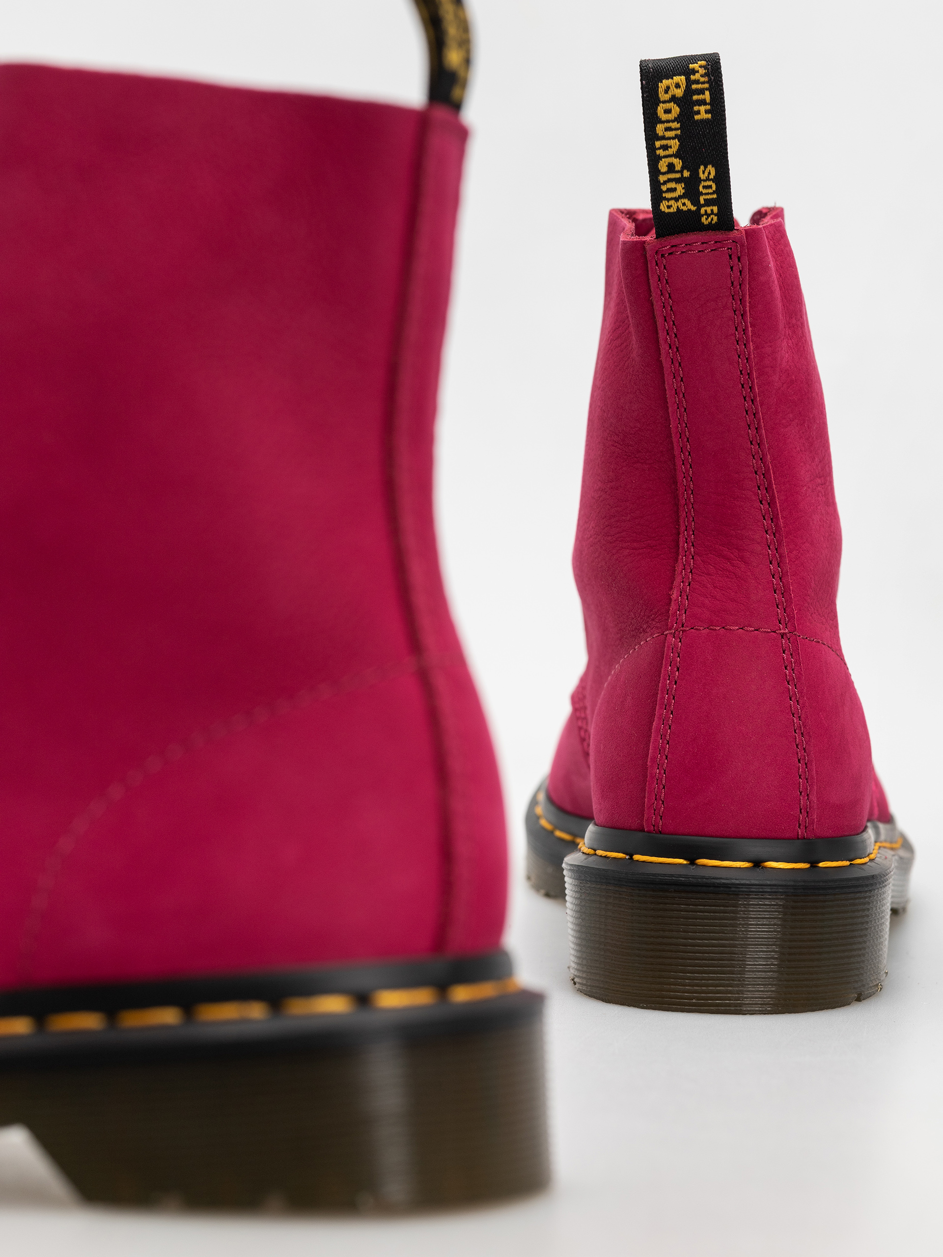 Buty Dr. Martens 1460 Pascal (fuchsia pink milled nubuck rb)