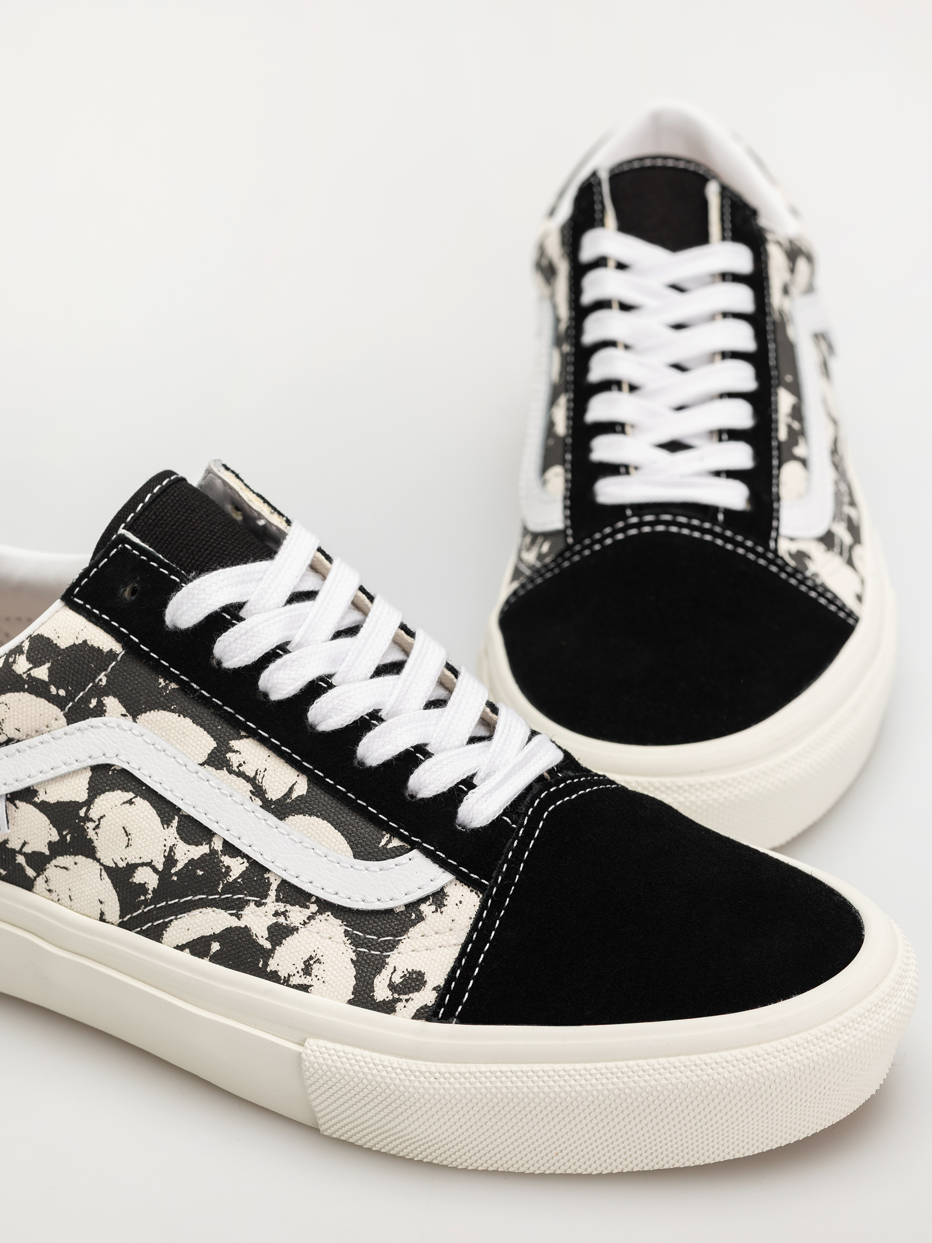 Buty Vans Skate Old Skool (skull pile black/white/gum)
