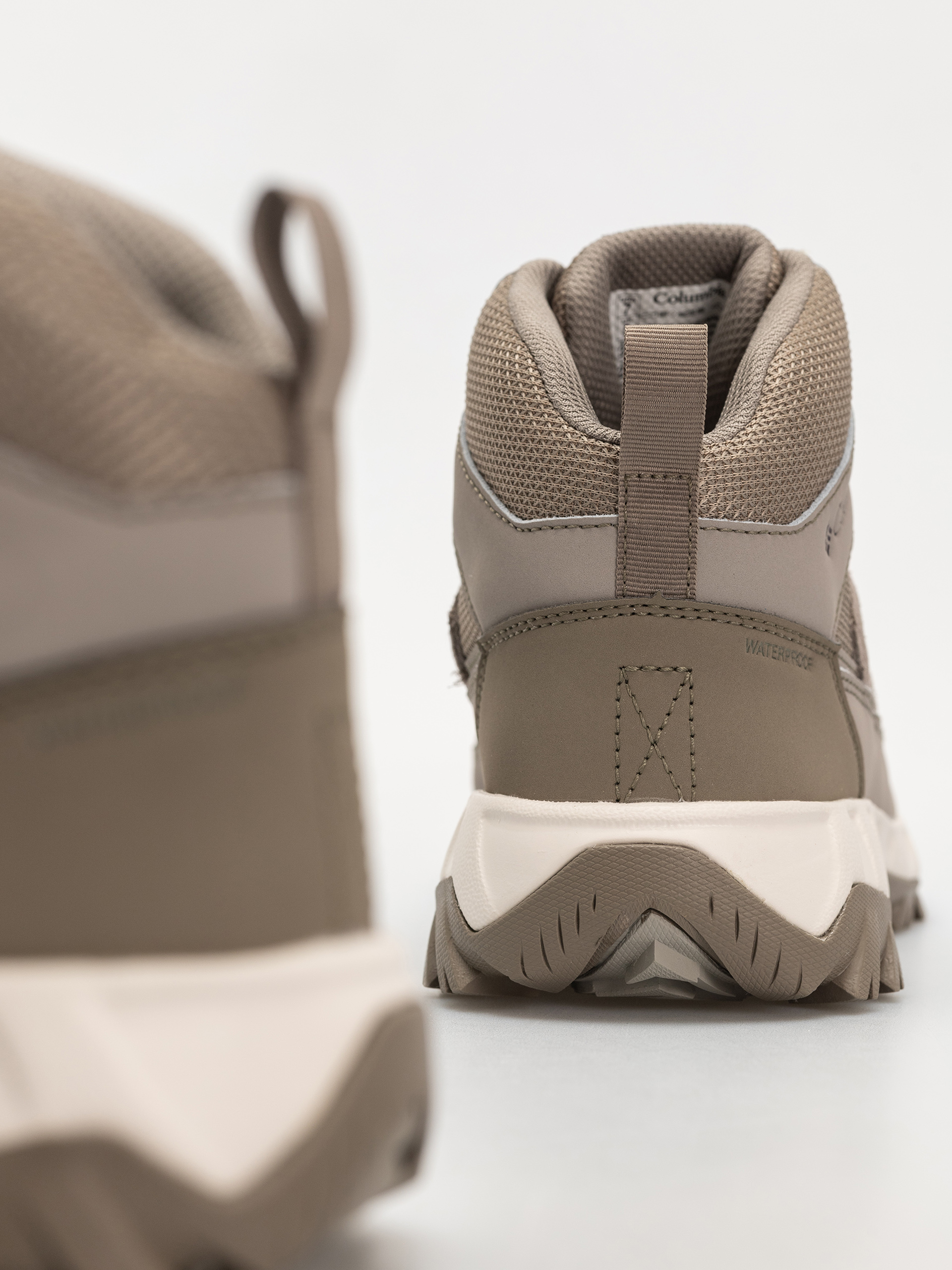 Buty Columbia Strata Trail Mid WP Wmn (kettle/blush rose)