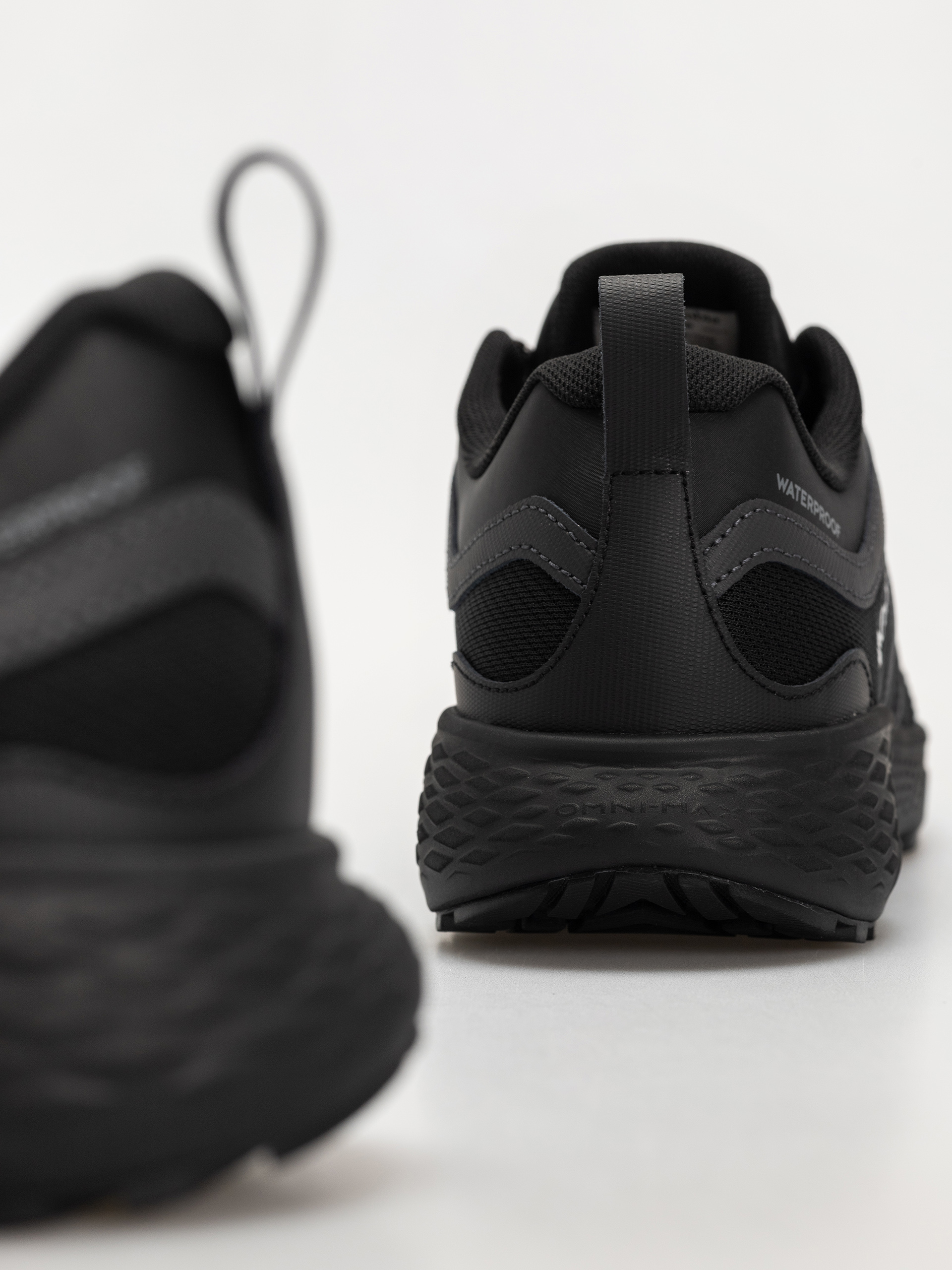 Buty Columbia Peakfreak Roam Waterproof (black/silver grey)