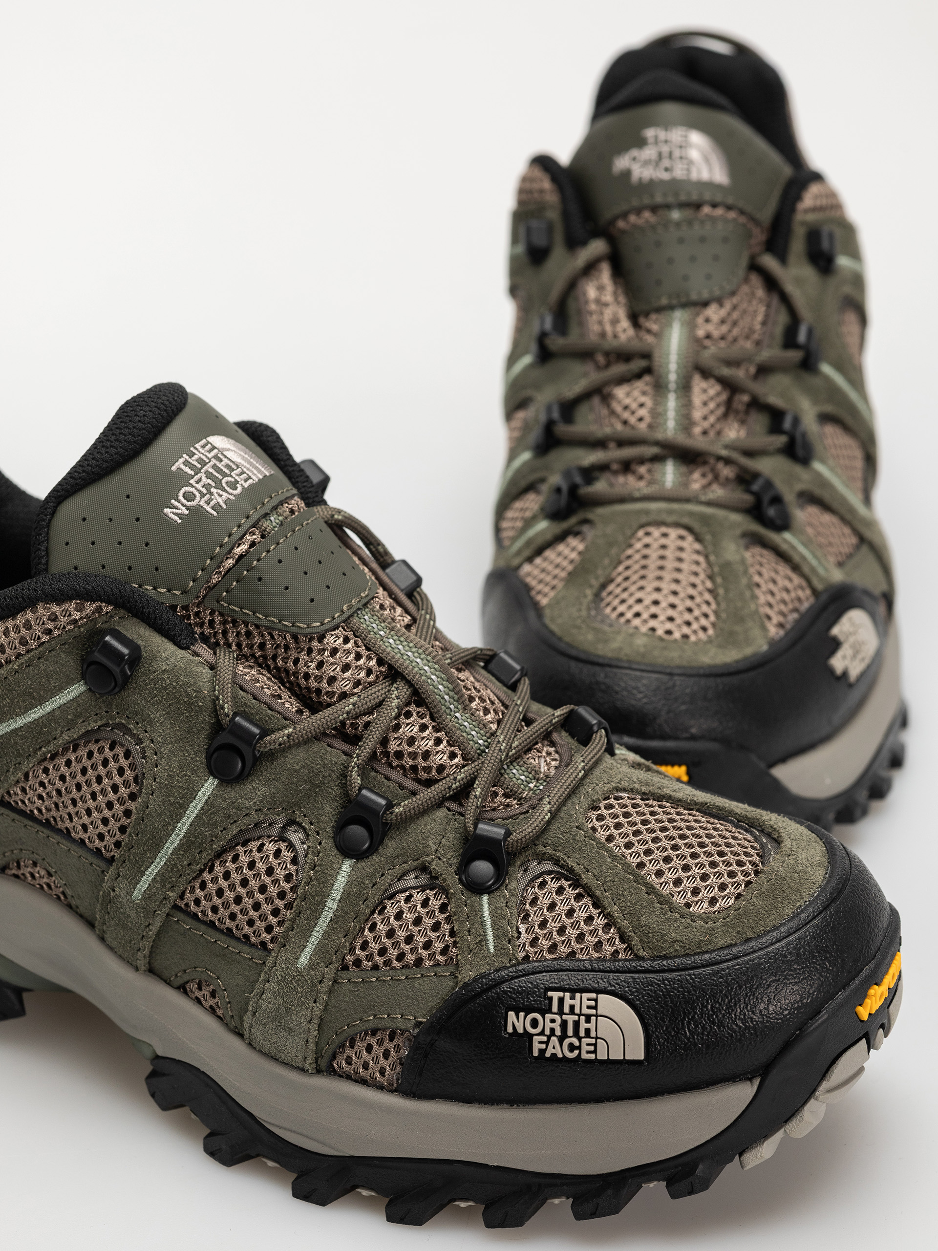 Buty The North Face Hedgehog 06 Rvst (new taupe green/bark mi)