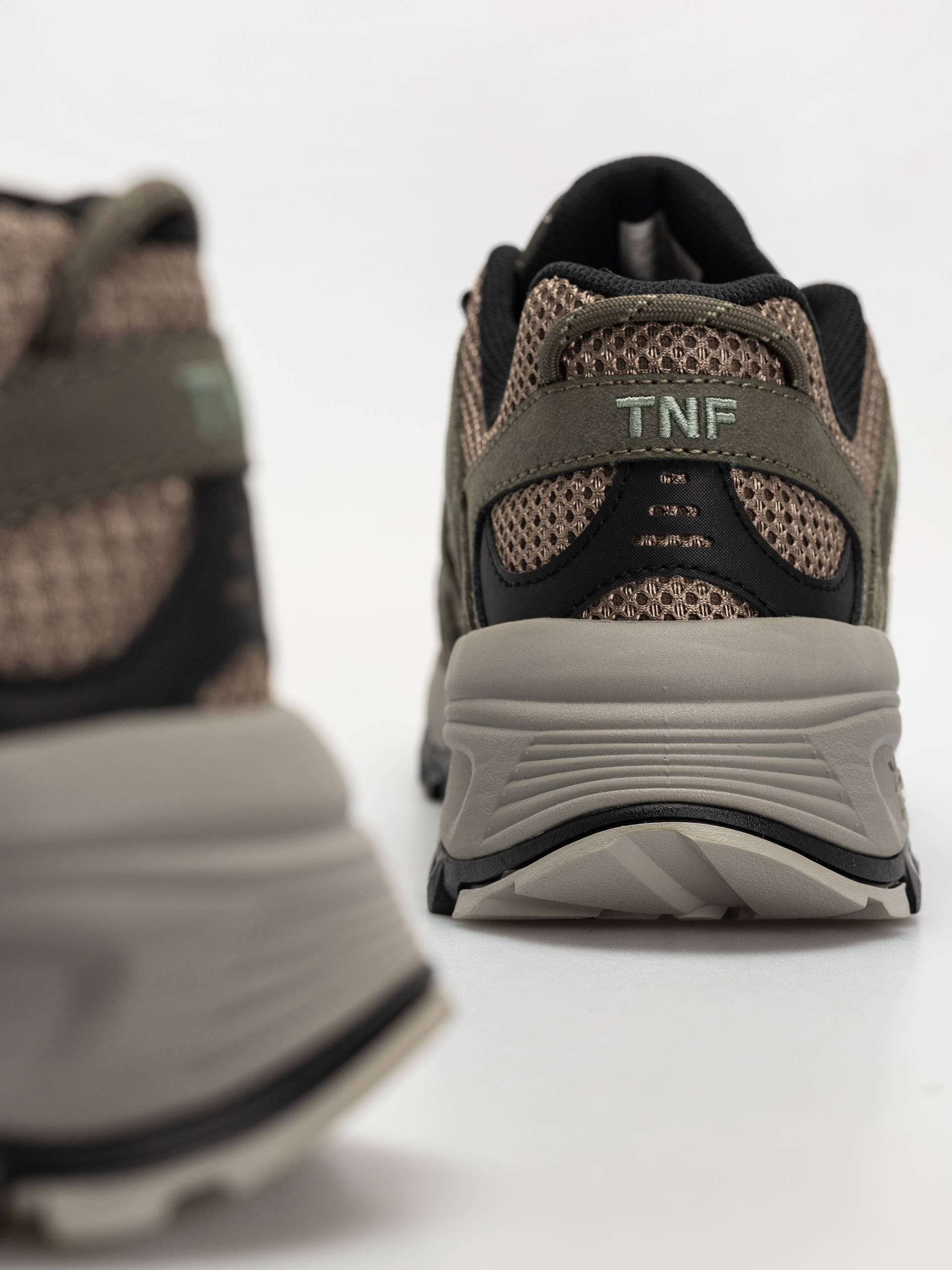 Buty The North Face Hedgehog 06 Rvst (new taupe green/bark mi)