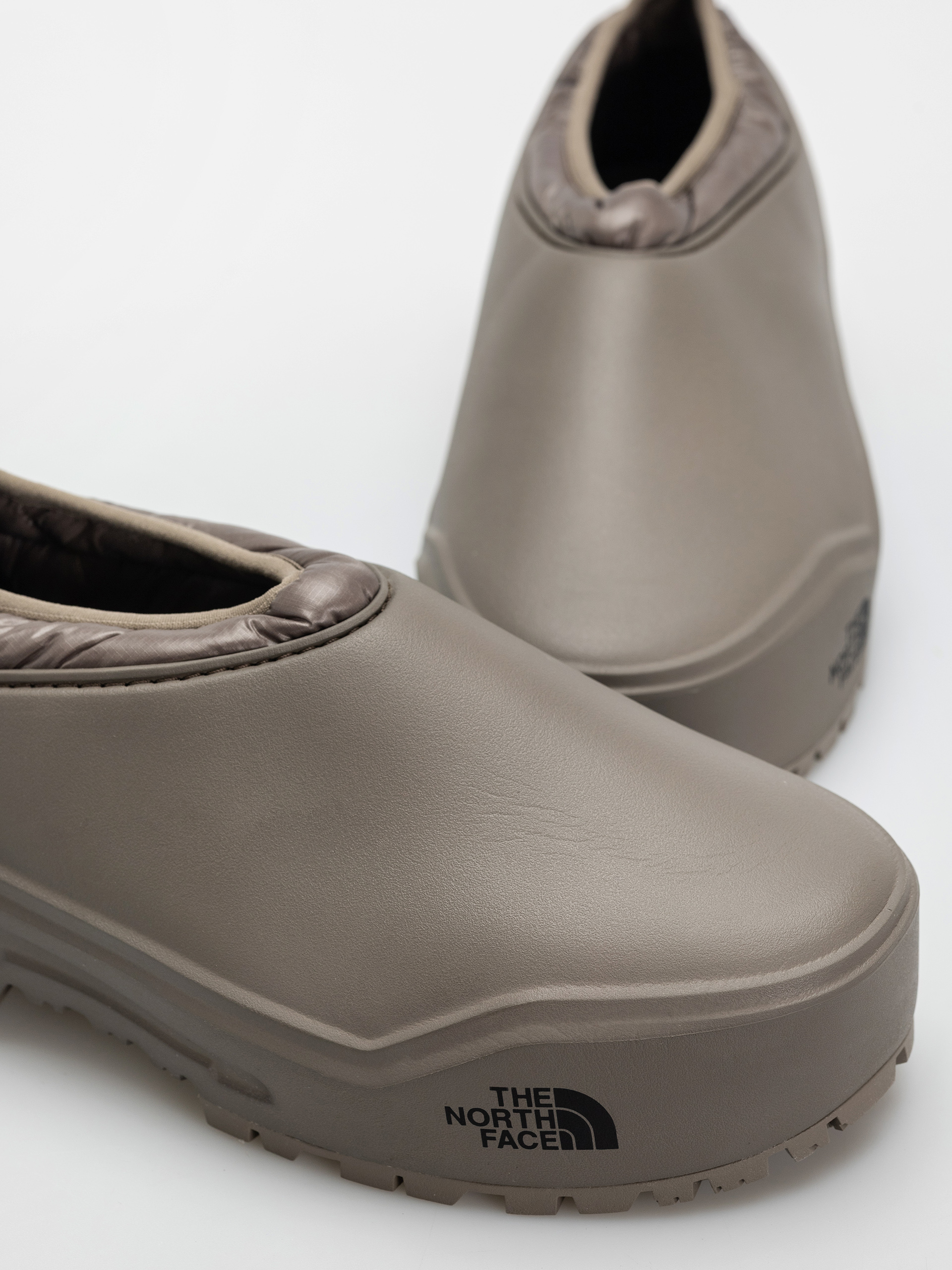 Buty The North Face Base Camp Wp Mule (mocha brown/mocha brown)