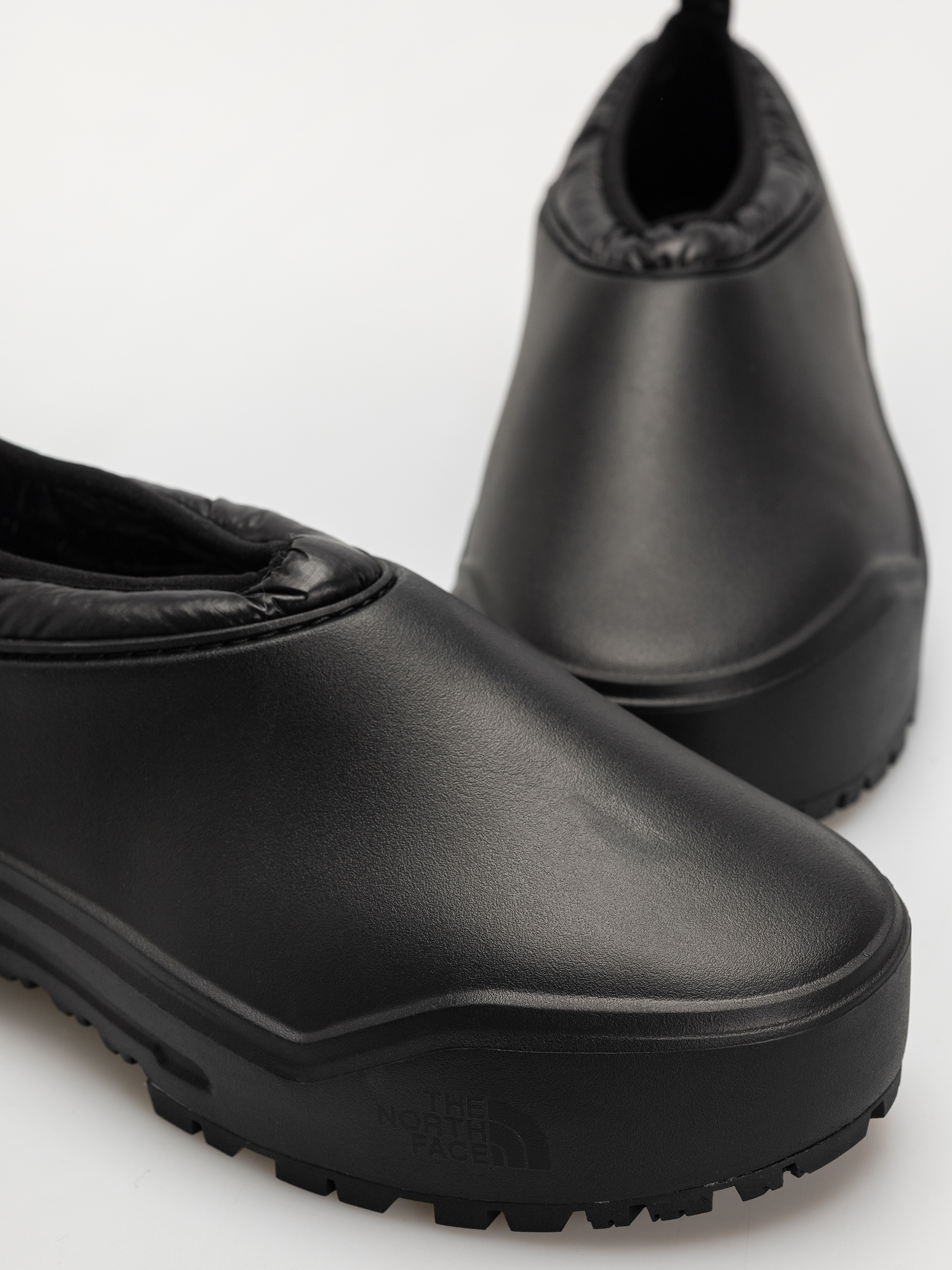 Buty The North Face Base Camp Wp Mule (tnf black/tnf black)