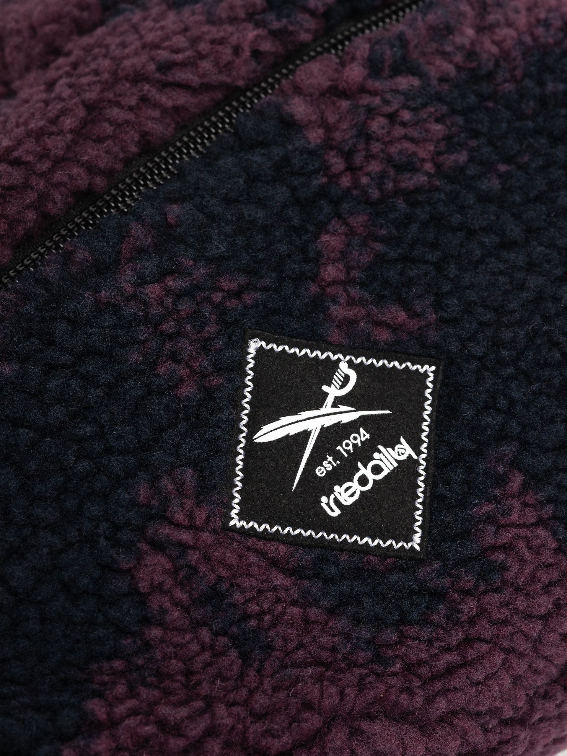 Nerka Iriedaily Switchup (navy red)