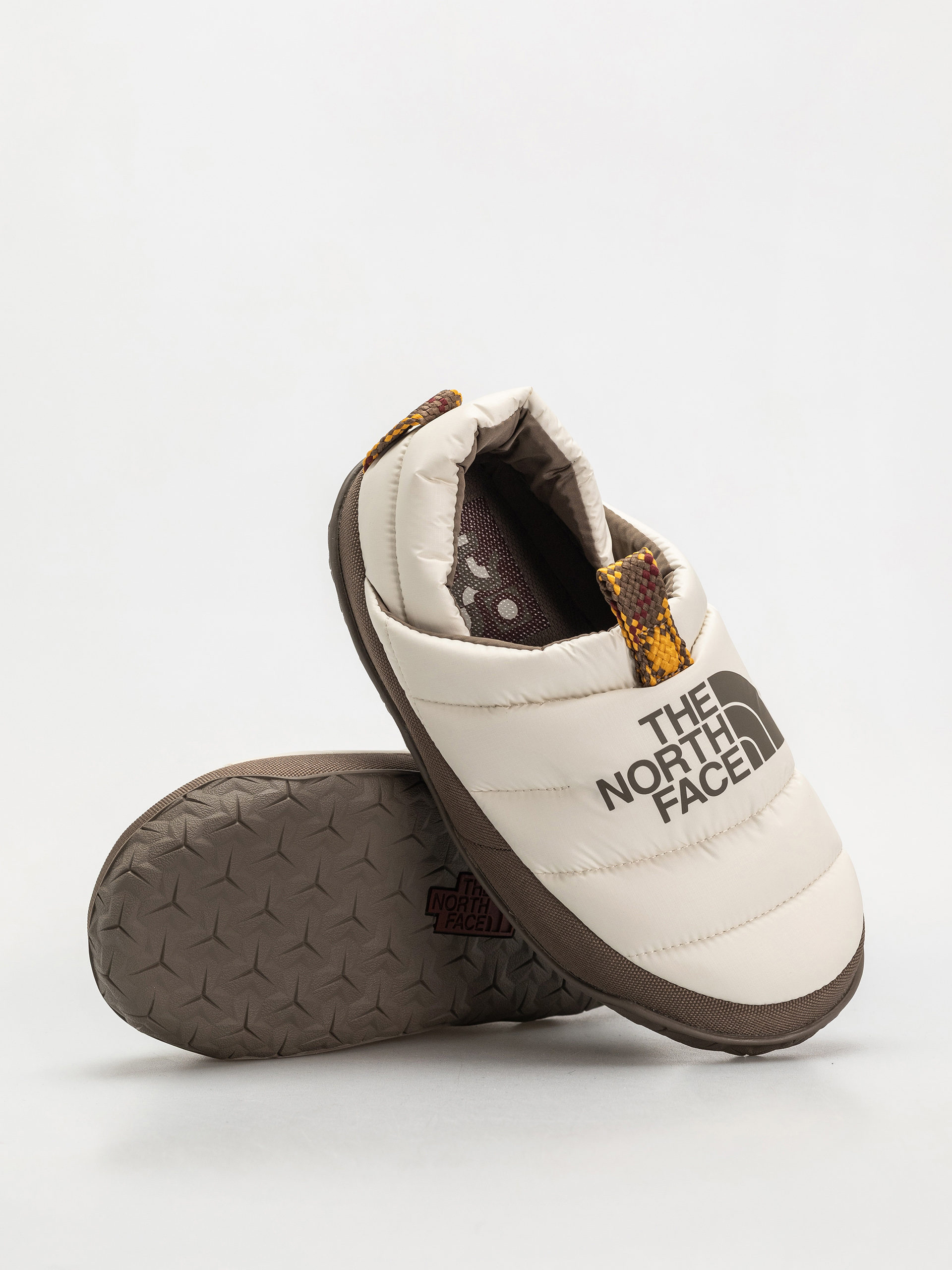 Buty The North Face Nuptse Mule Wmn (white dune/mocha brown)