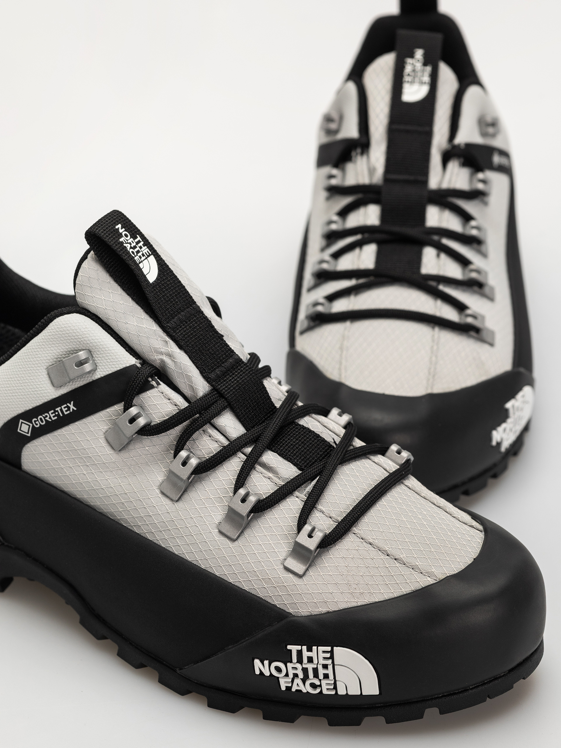 Buty The North Face Glenclyffe Low Gore Tex (high rise grey/tnf red)