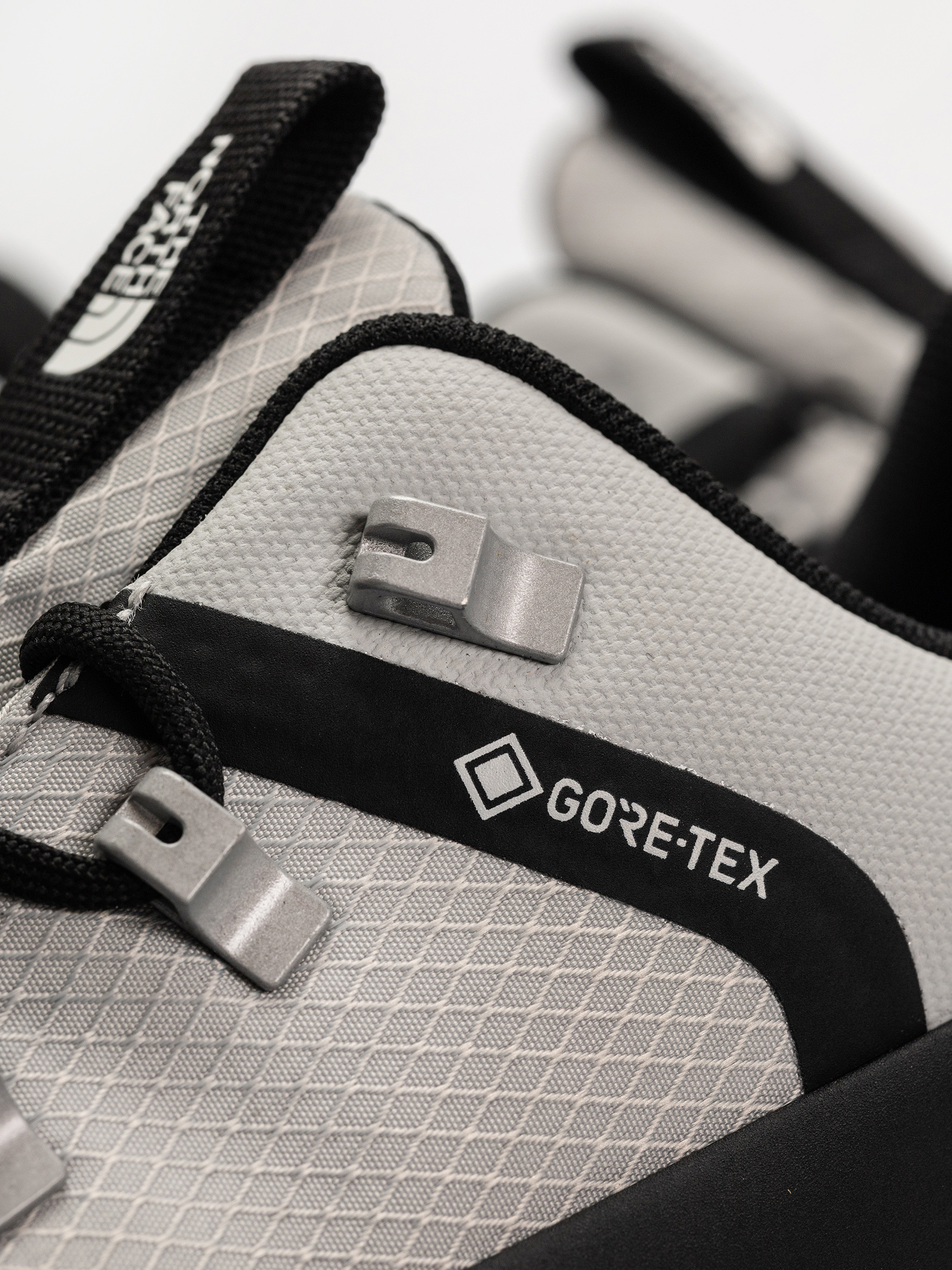 Buty The North Face Glenclyffe Low Gore Tex (high rise grey/tnf red)