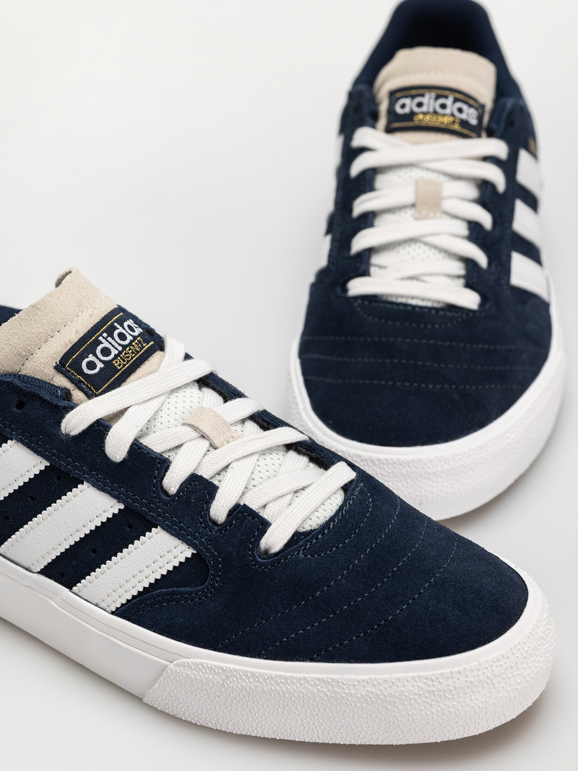 Buty adidas Busenitz Vulc II (conavy/crywht/ftwwht)